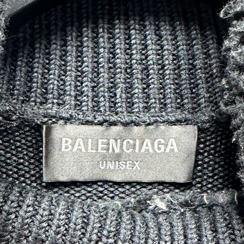Balenciaga Balenciaga 3XL Distressed Turtleneck Sweater Size US L / EU 52-54 / 3 - 3 Thumbnail