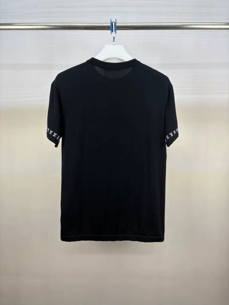 Louis Vuitton Louis Vuitton New Black Short Sleeve Tee S Size US S / EU 44-46 / 1 - 2 Thumbnail