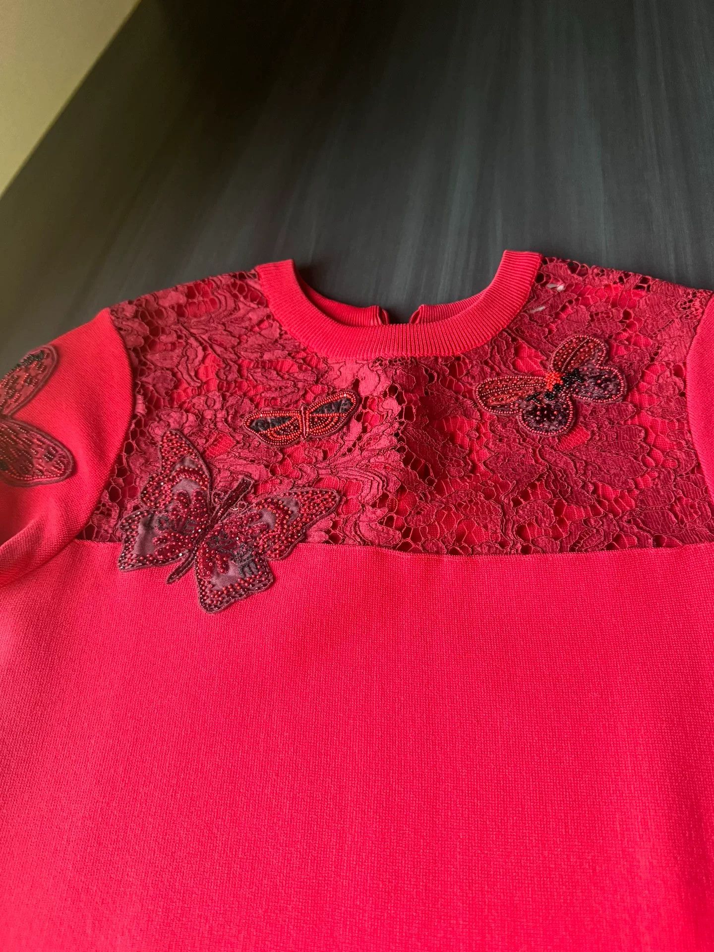 Valentino Valentino Red Lace Embroidered Dress Size M / US 6-8 / IT 42-44 - 3 Thumbnail
