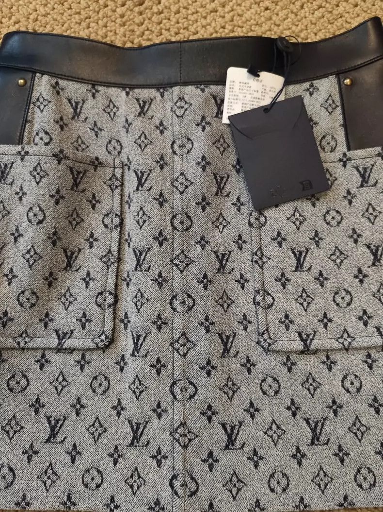 Louis Vuitton LV Gray Skirt Pants with Monogram Size US 36 / EU 52 - 2 Thumbnail
