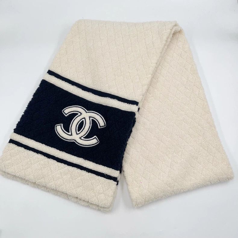 Chanel Chanel Ski Series Blue White Logo Scarf Size ONE SIZE - 4 Thumbnail