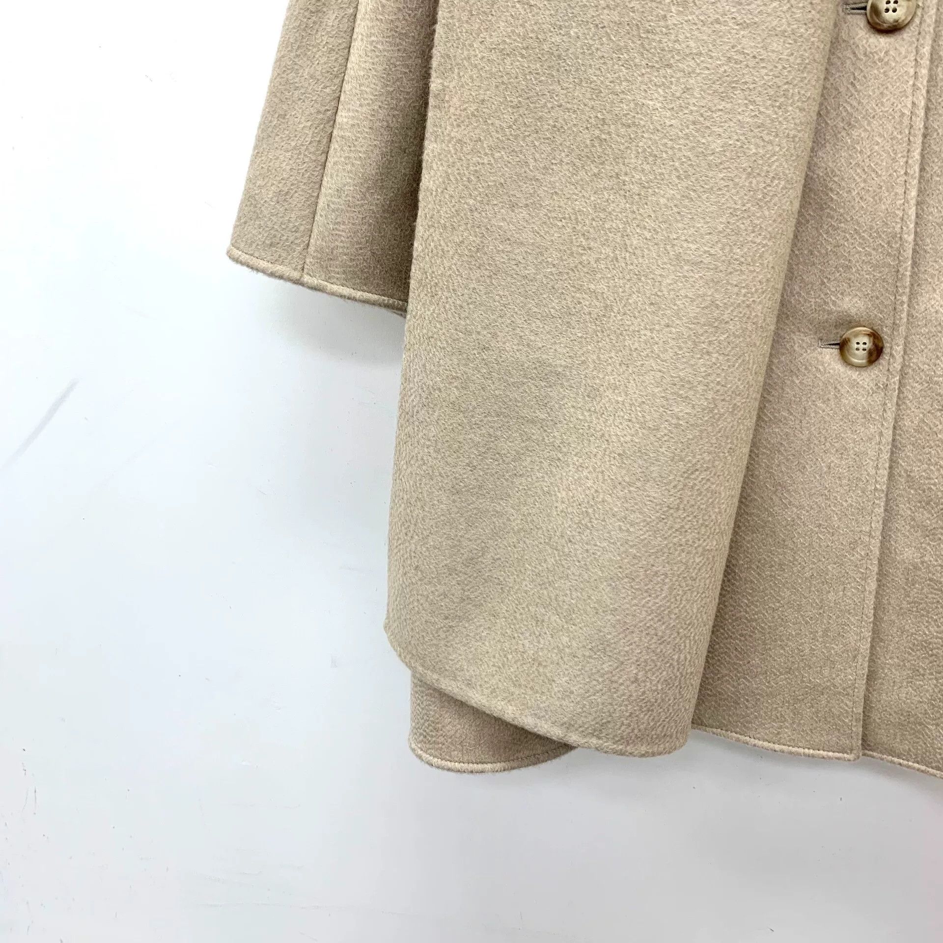 Max Mara maxmara beige cashmere long coat with buttons Size M / US 6-8 / IT 42-44 - 4 Thumbnail