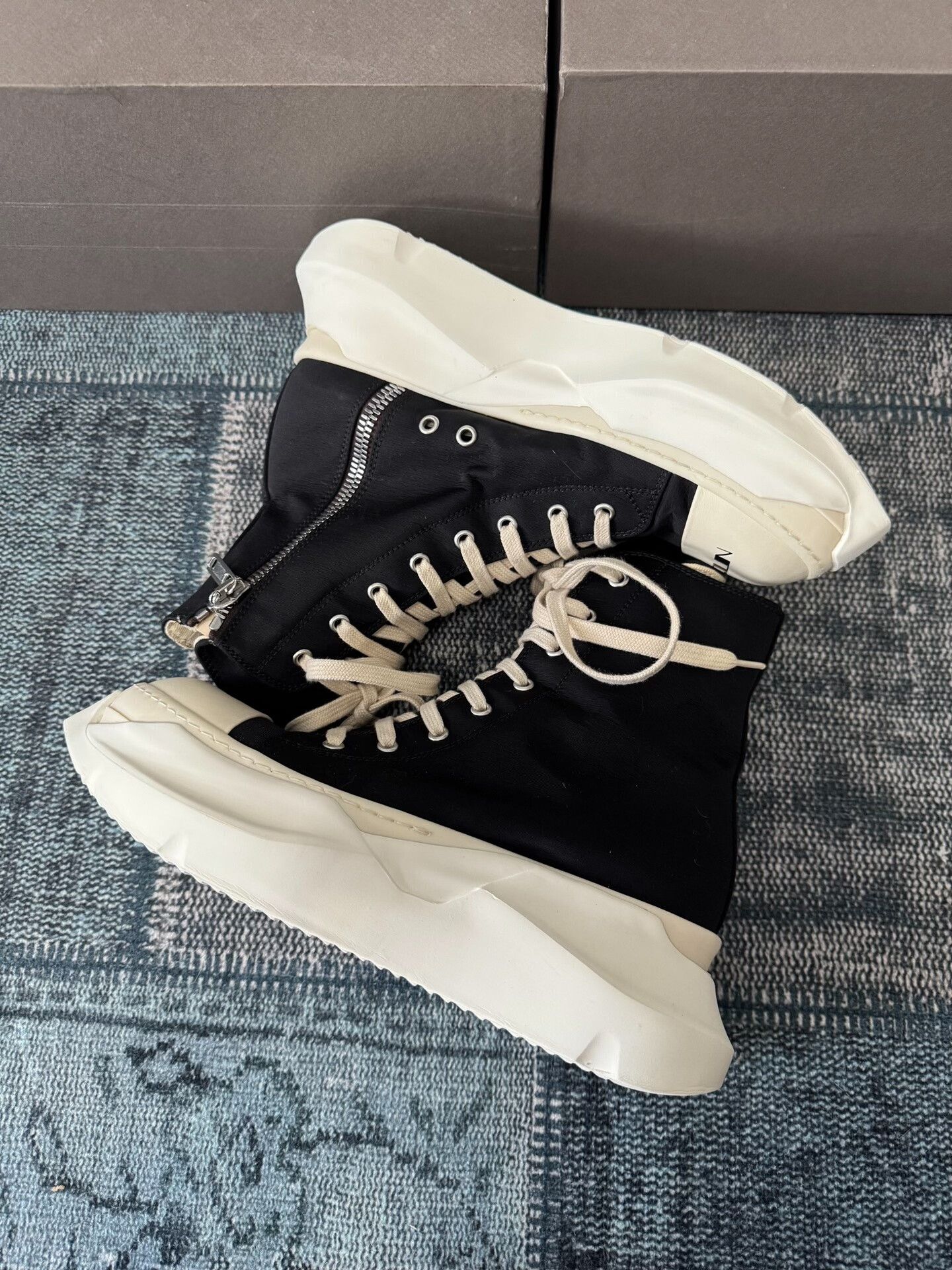 Rick Owens rick owens canvas high-top sneakers Size US 7 / EU 40 - 4 Thumbnail