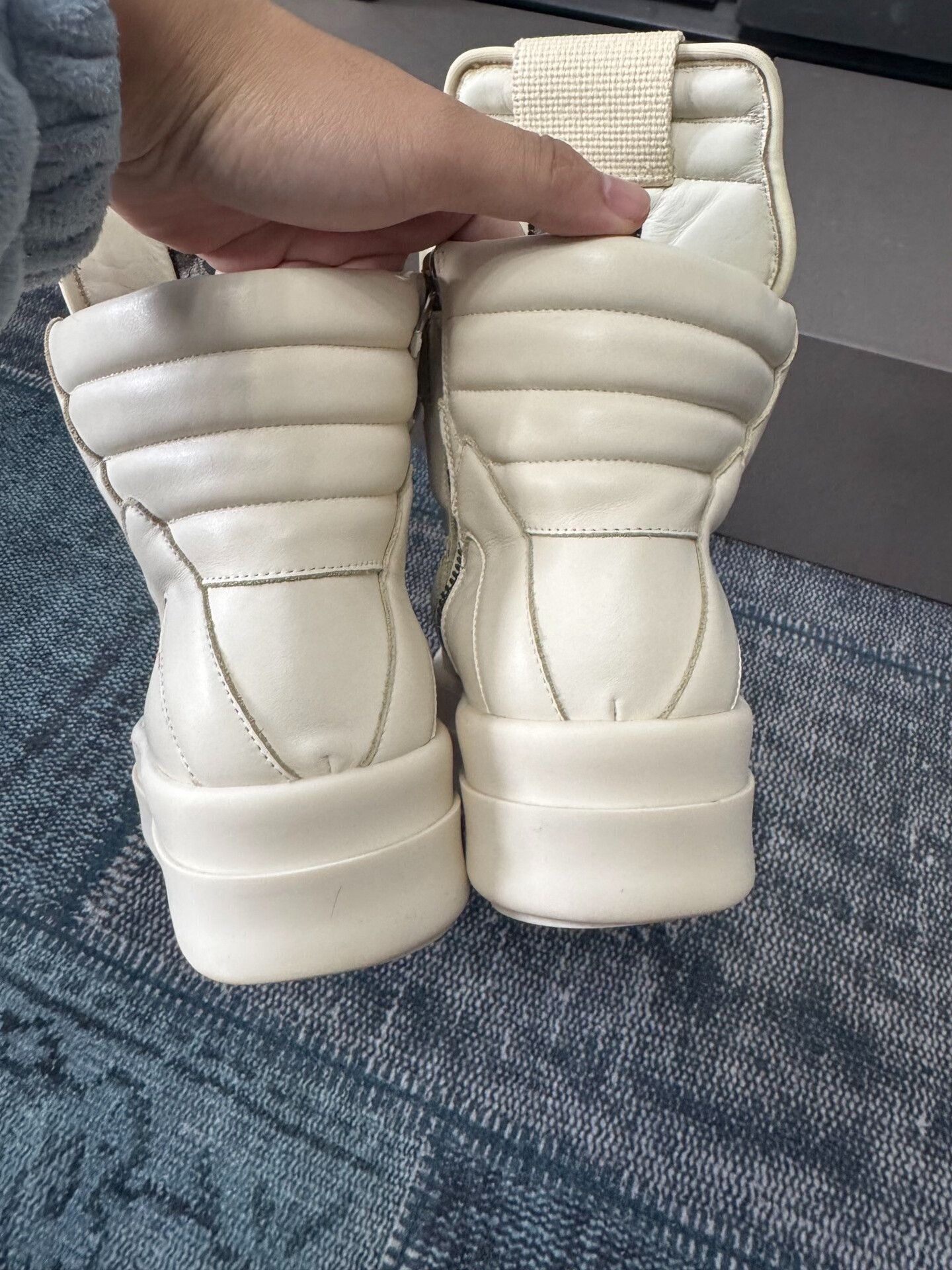 Rick Owens rick owens white low wedge sneakers size 39 Size US 7 / EU 40 - 5 Thumbnail
