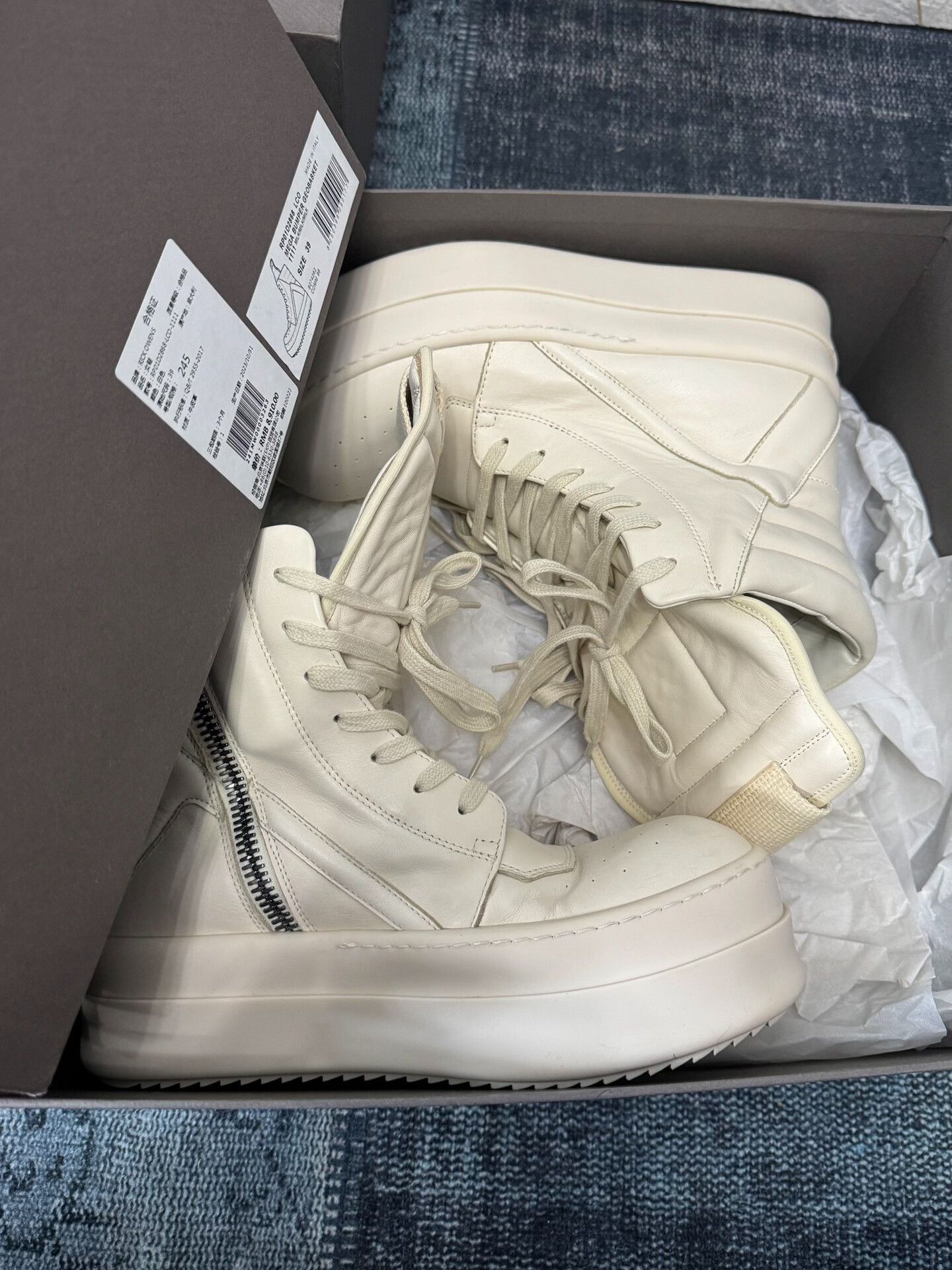 Rick Owens rick owens white low wedge sneakers size 39 Size US 7 / EU 40 - 7 Thumbnail
