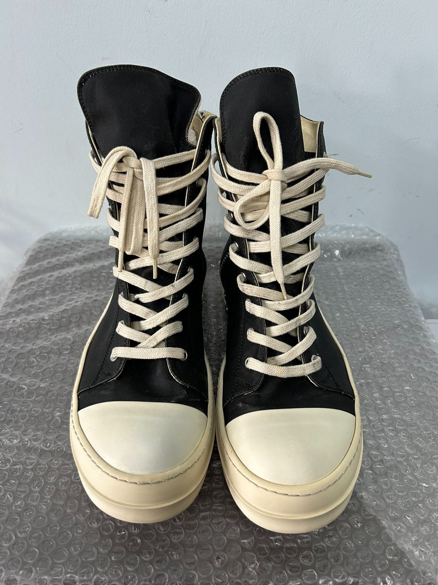 Rick Owens rick owens high-top canvas sneakers size 42.5 Size US 9.5 / EU 42-43 - 2 Thumbnail