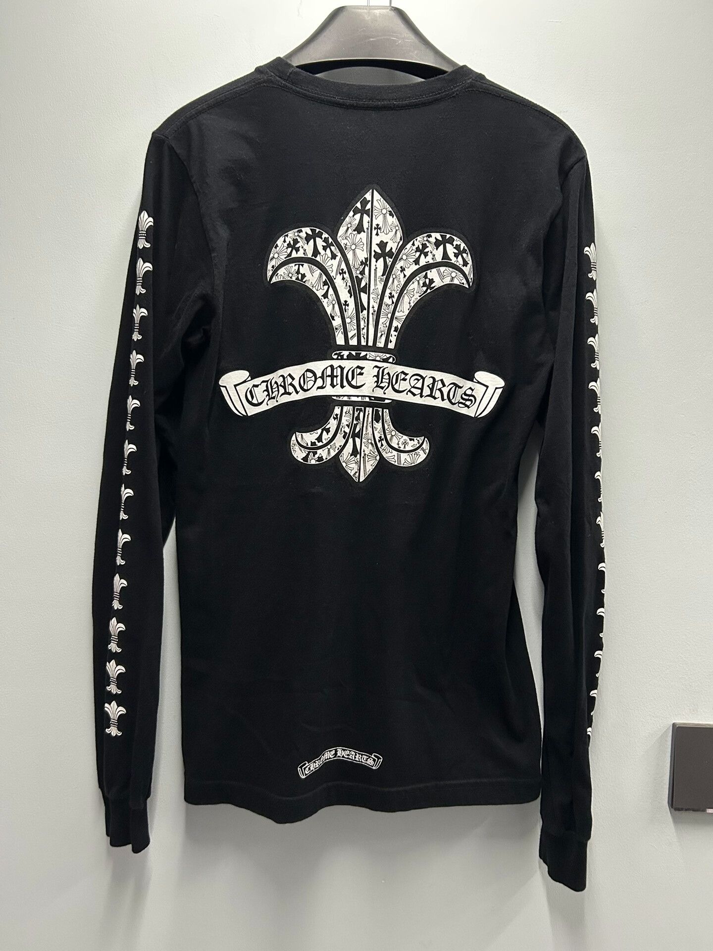 Chrome Hearts Chrome Hearts Long Sleeve Floral Graphic Shirt Size US S / EU 44-46 / 1 - 4 Thumbnail