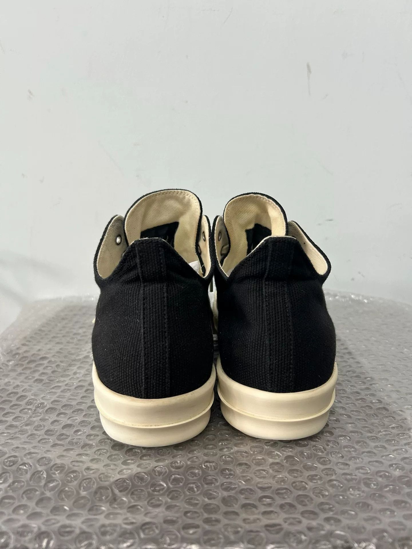 Rick Owens rick owens low-top classic sneakers size 41 Size US 8 / EU 41 - 4 Thumbnail