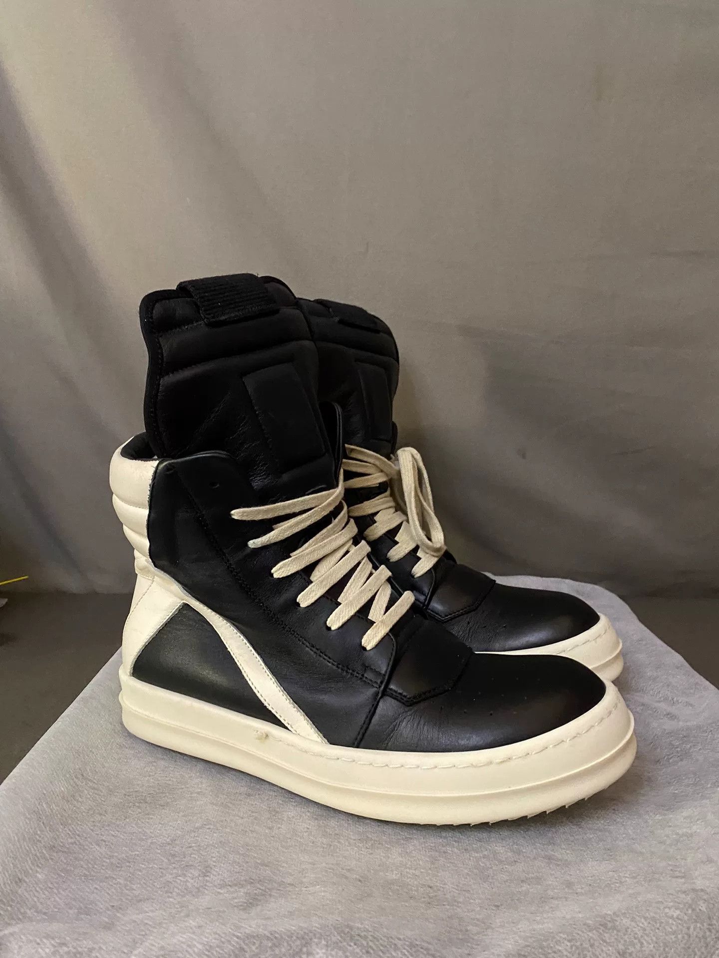 Rick Owens rick owens unique black and white sneakers Size US 6 / EU 39 - 3 Thumbnail