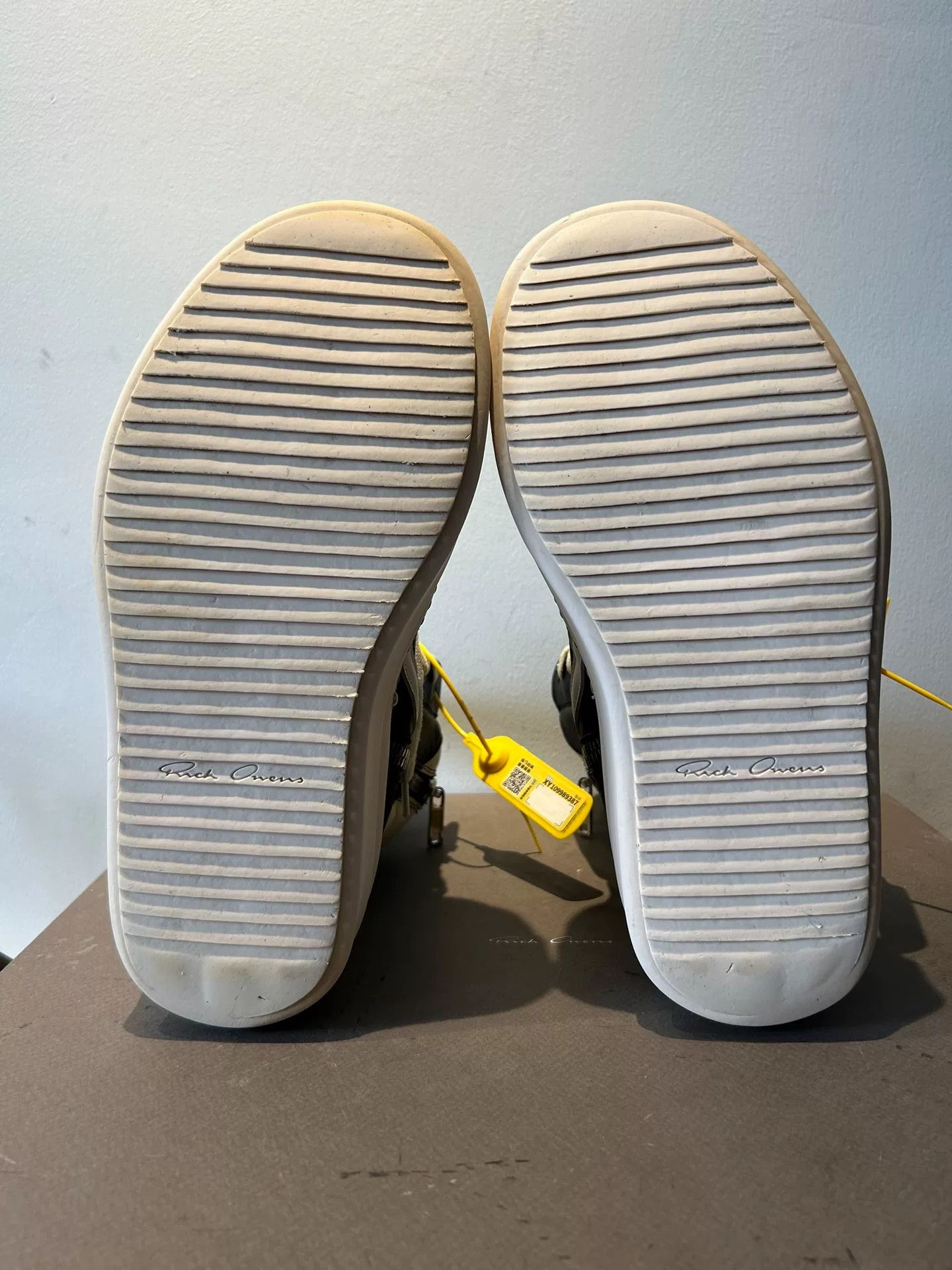 Rick Owens rick owens thick low triangle shoes size 40 Size US 7 / EU 40 - 7 Thumbnail