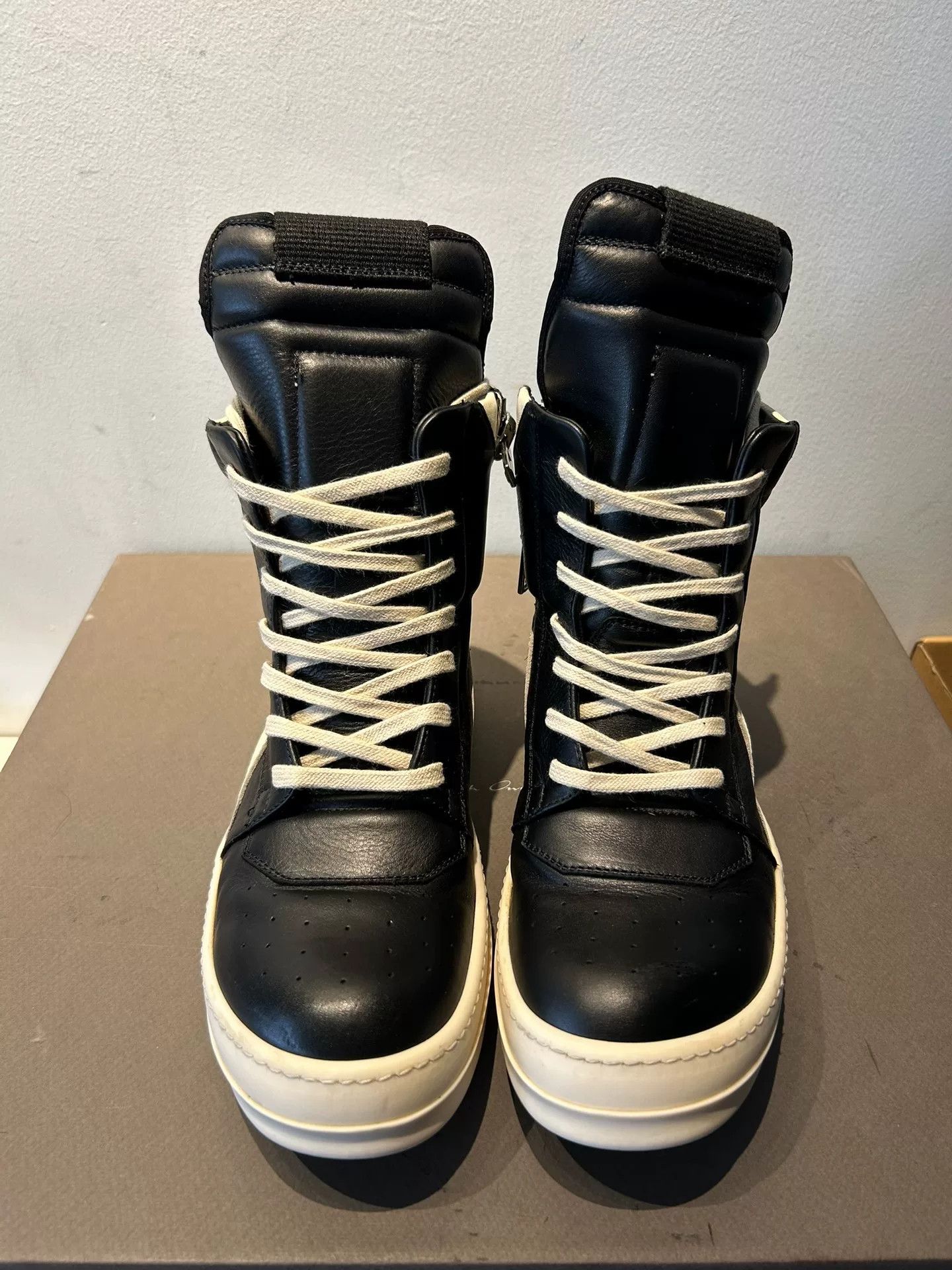 Rick Owens rick owens black high-top sneakers size 37 Size US 6 / EU 39 - 2 Thumbnail
