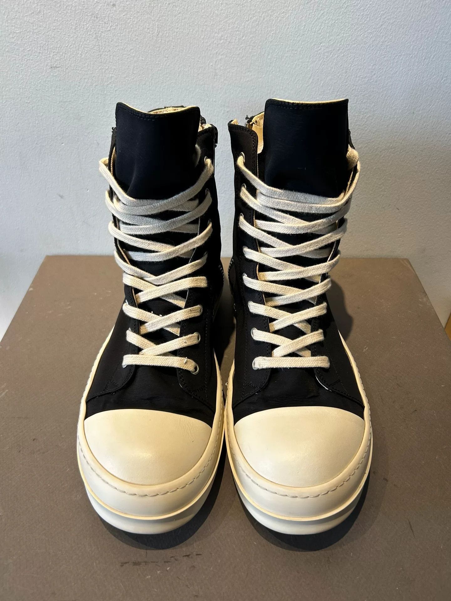 Rick Owens rick owens high-top sneakers size 42 Size US 9 / EU 42 - 2 Thumbnail
