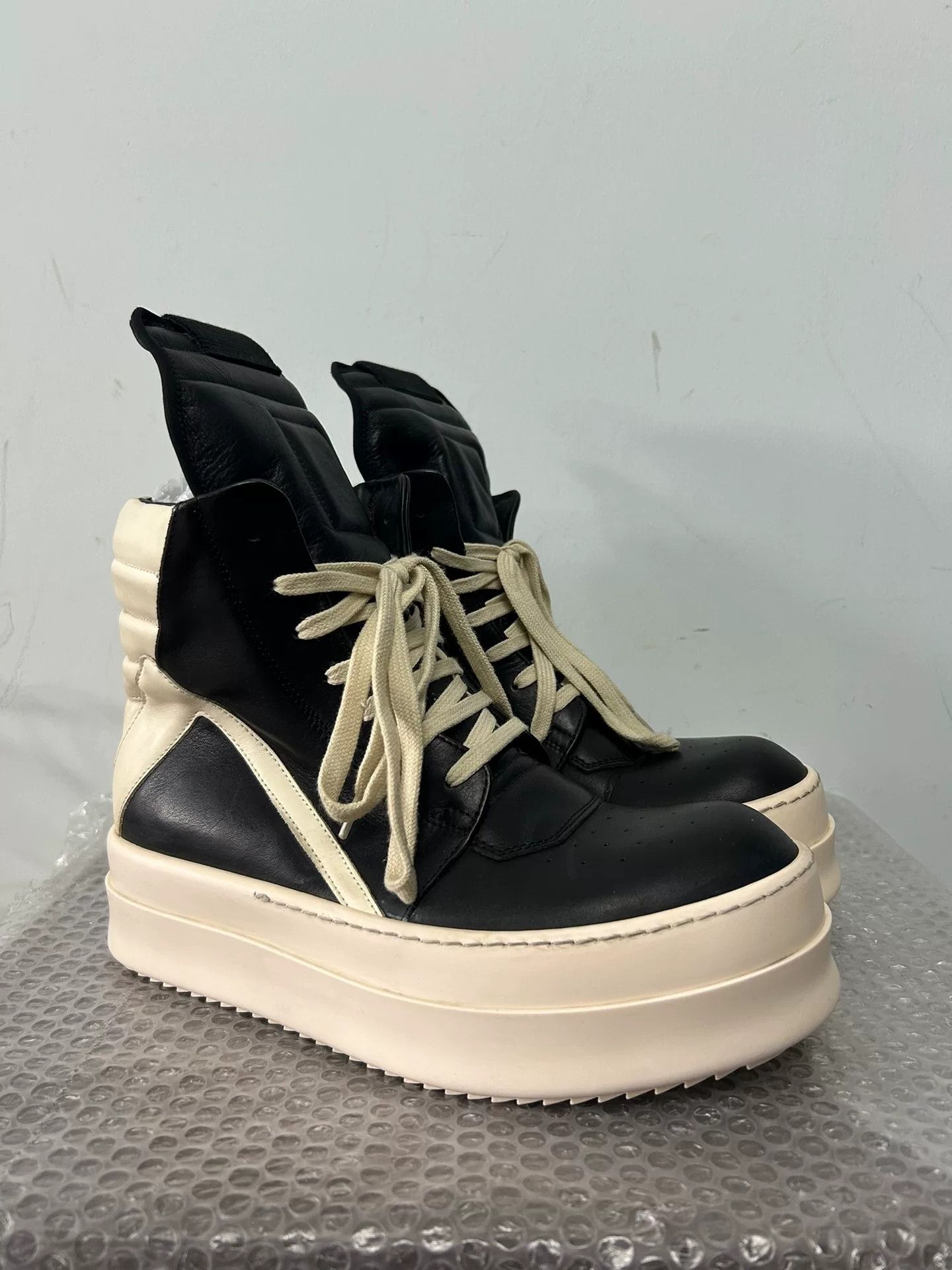 Rick Owens rick owens thick low triangle sneakers size 41 Size US 8 / EU 41 - 3 Thumbnail