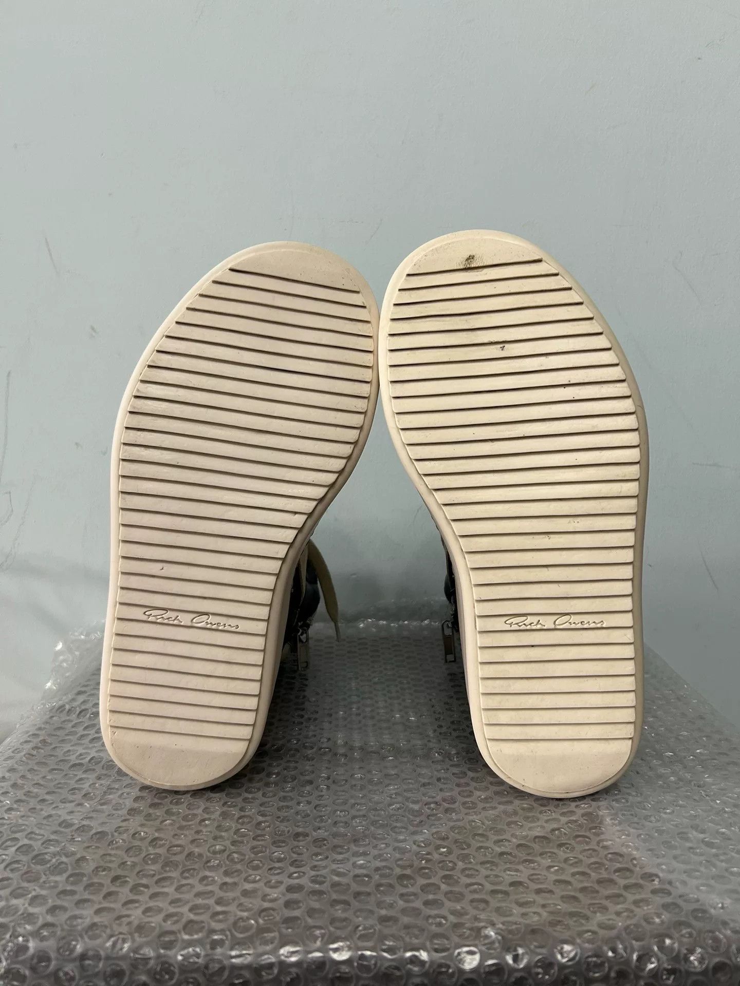Rick Owens rick owens thick low triangle sneakers size 41 Size US 8 / EU 41 - 7 Thumbnail