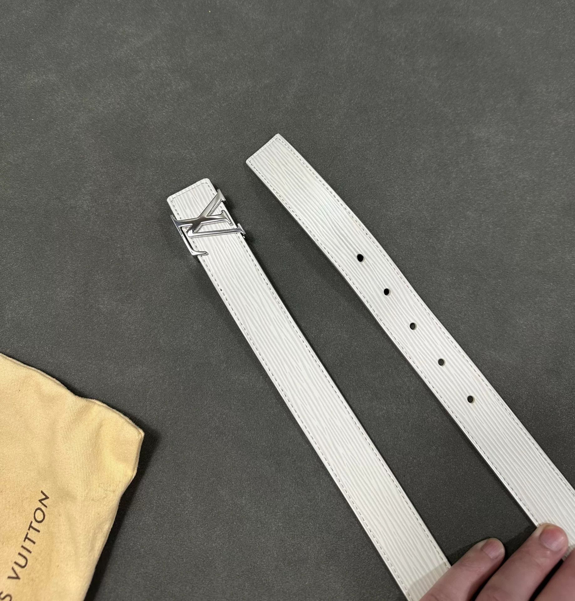 Louis Vuitton Louis Vuitton White Water Ripple Belt Size ONE SIZE - 5 Thumbnail