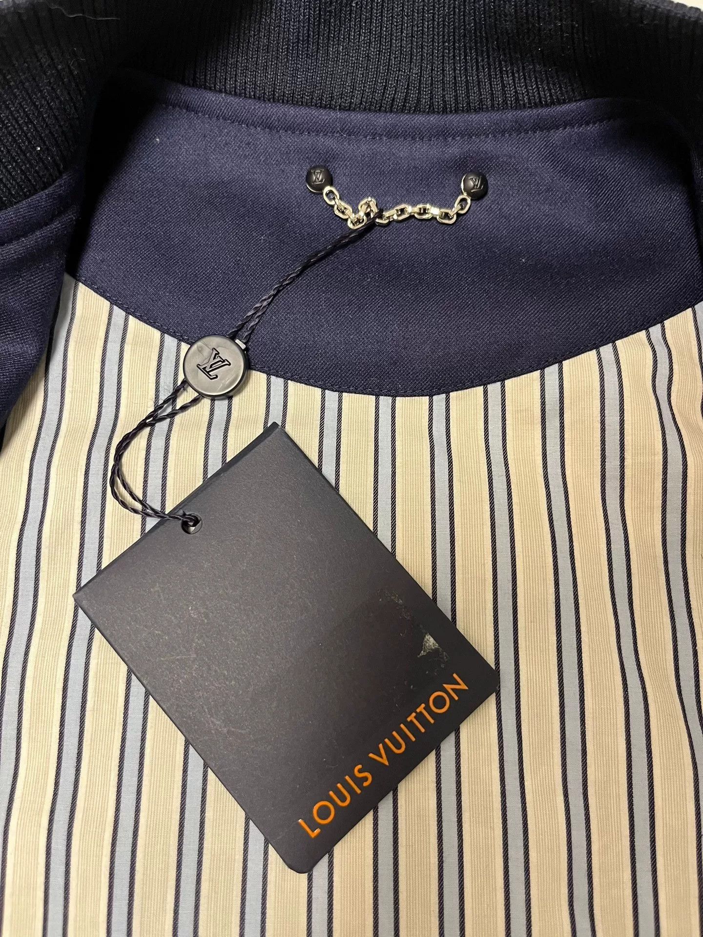 Louis Vuitton new louis vuitton navy jacket with tags Size US L / EU 52-54 / 3 - 2 Thumbnail