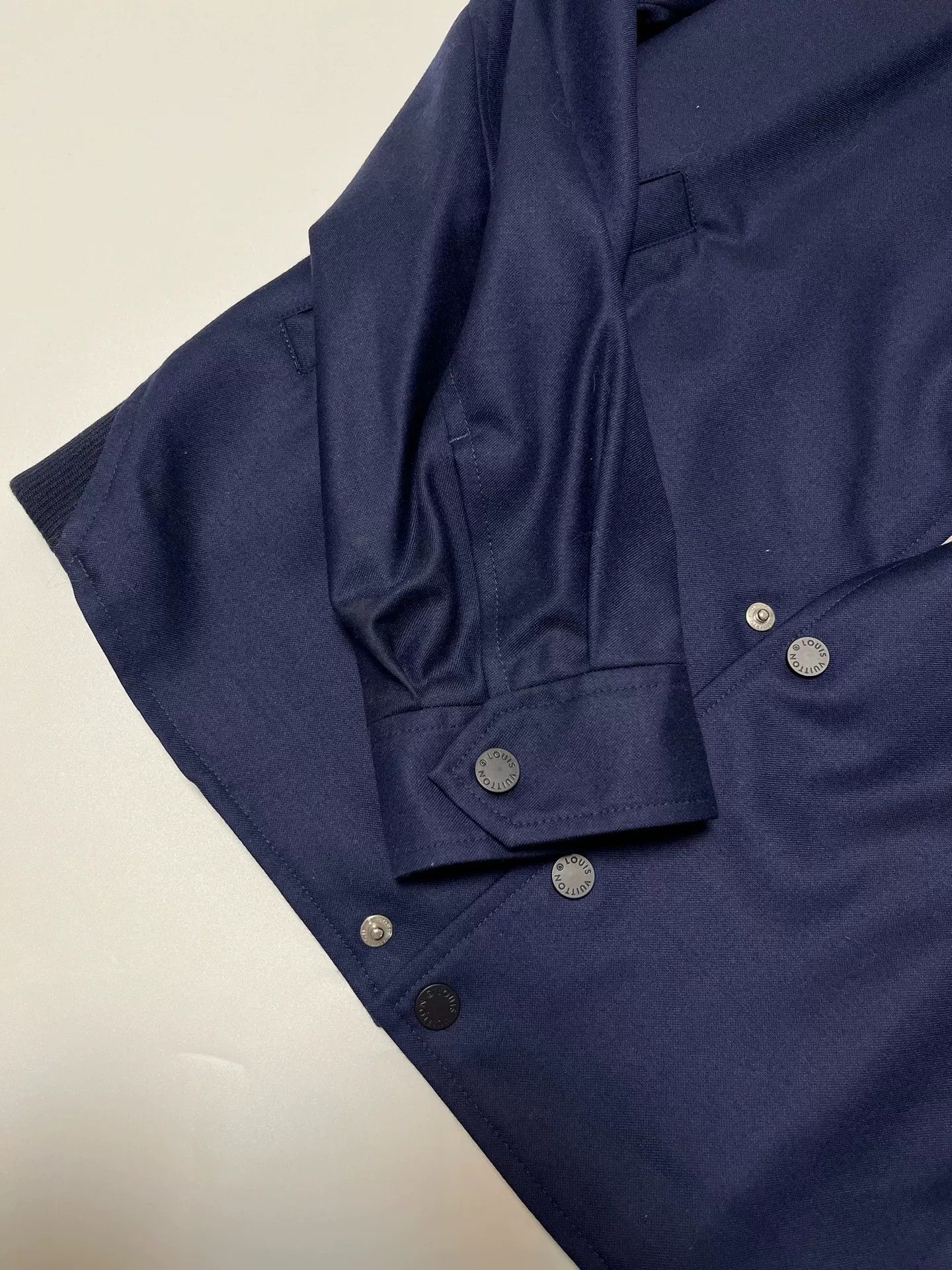 Louis Vuitton new louis vuitton navy jacket with tags Size US L / EU 52-54 / 3 - 7 Thumbnail