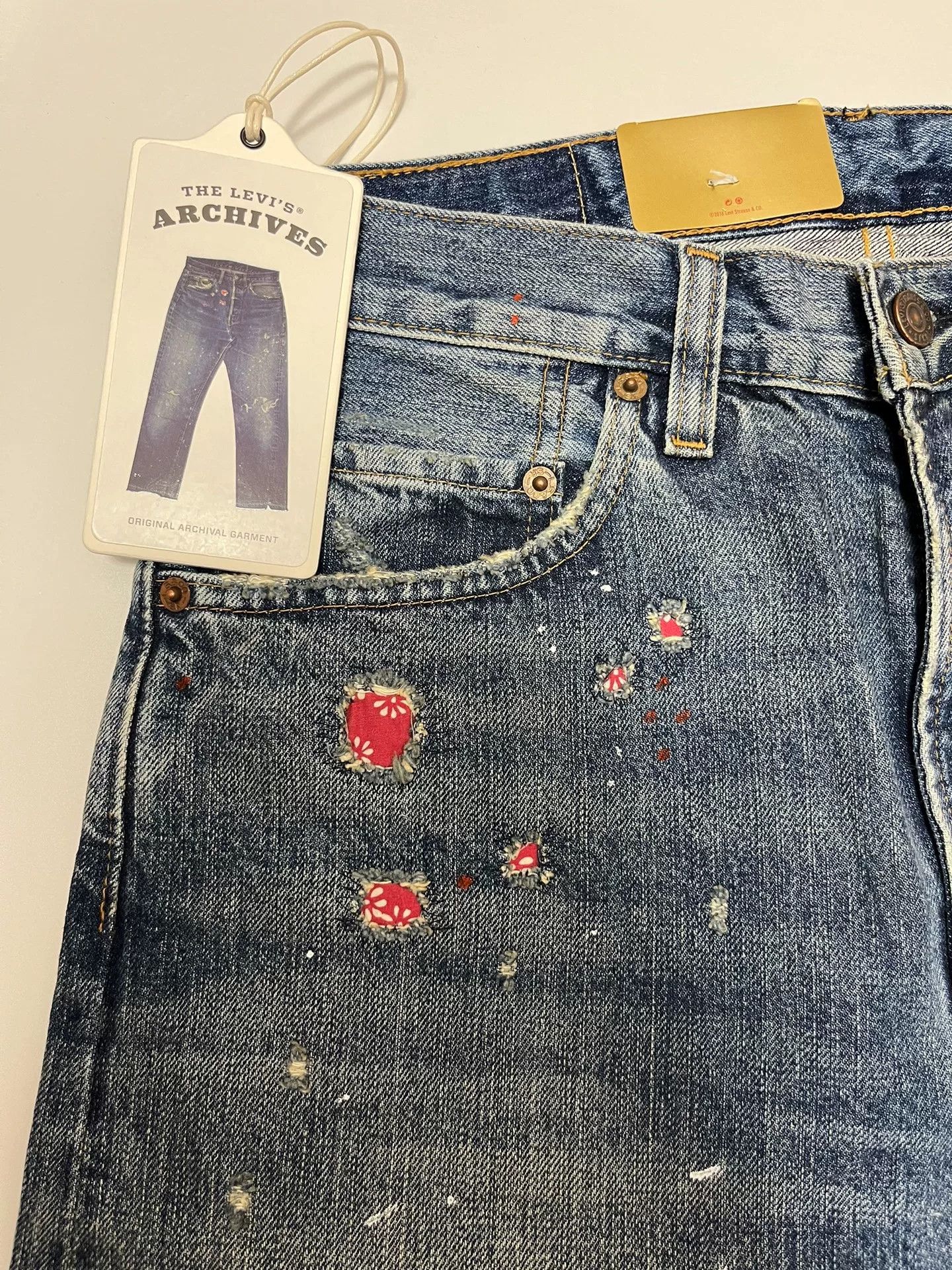 Levi's vintage distressed denim jeans by levi's Size US 31 - 2 Thumbnail
