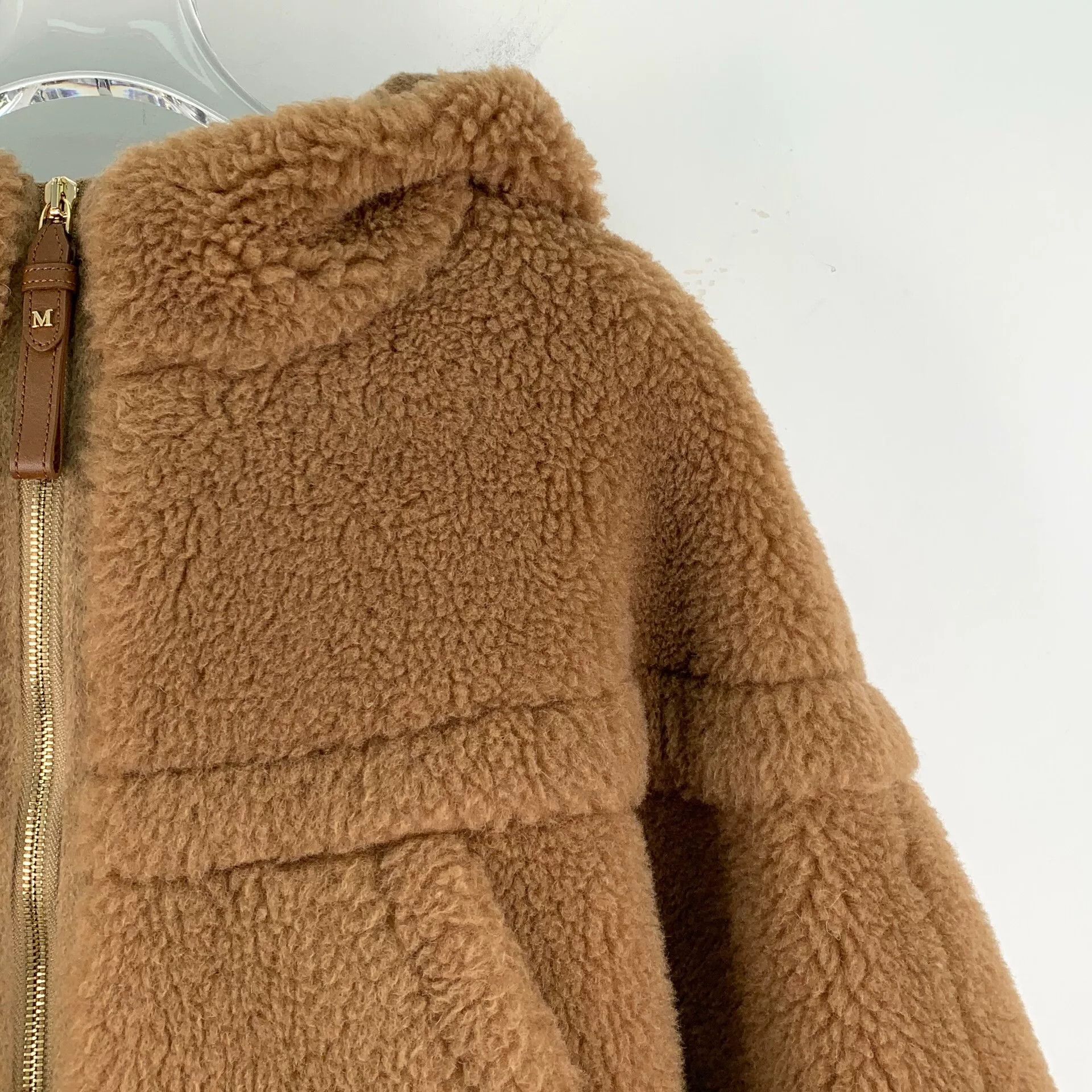 Max Mara maxmara beige teddy hooded zip cape coat Size M / US 6-8 / IT 42-44 - 3 Thumbnail