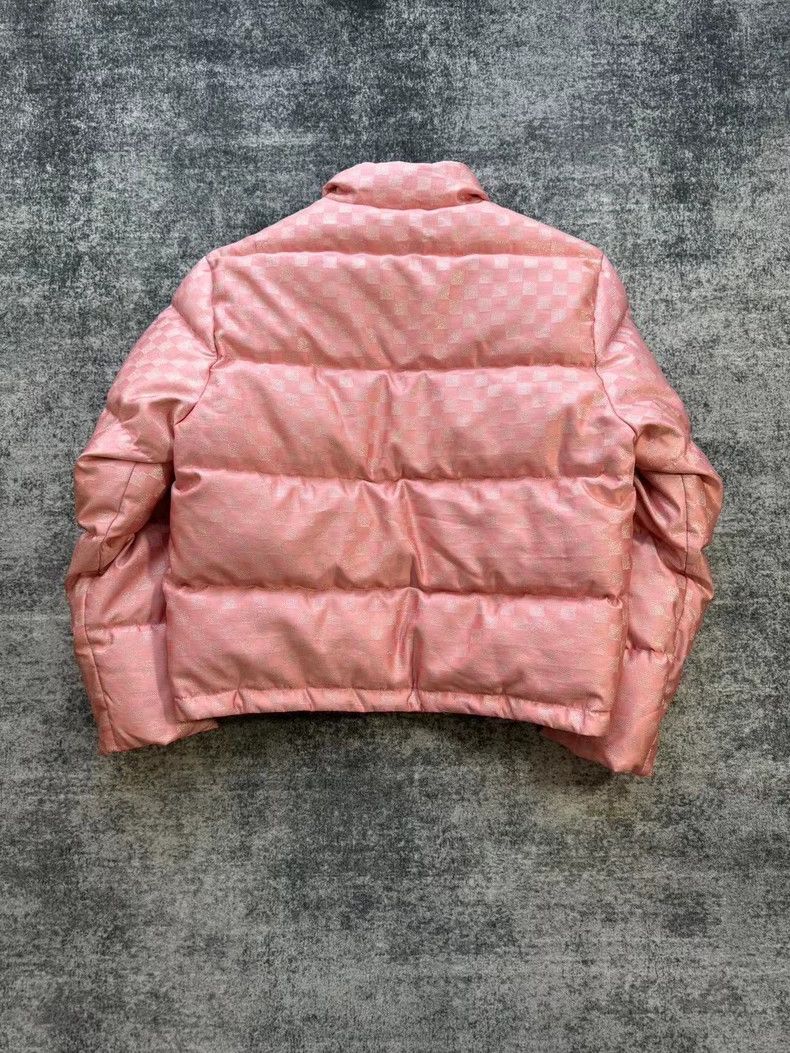 Louis Vuitton Louis Vuitton Pink Checkerboard Down Jacket Size US XS / EU 42 / 0 - 2 Thumbnail