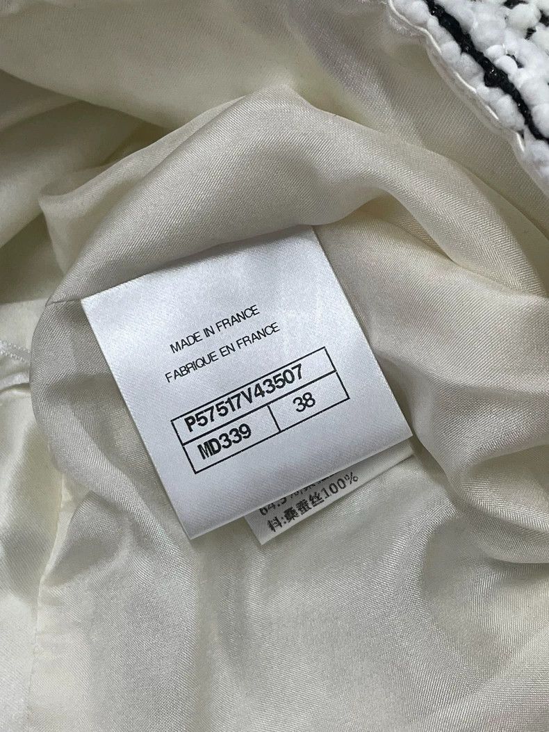 Chanel Chanel Black White Knit Stripe Skirt Size US 38 / EU 54 - 5 Thumbnail