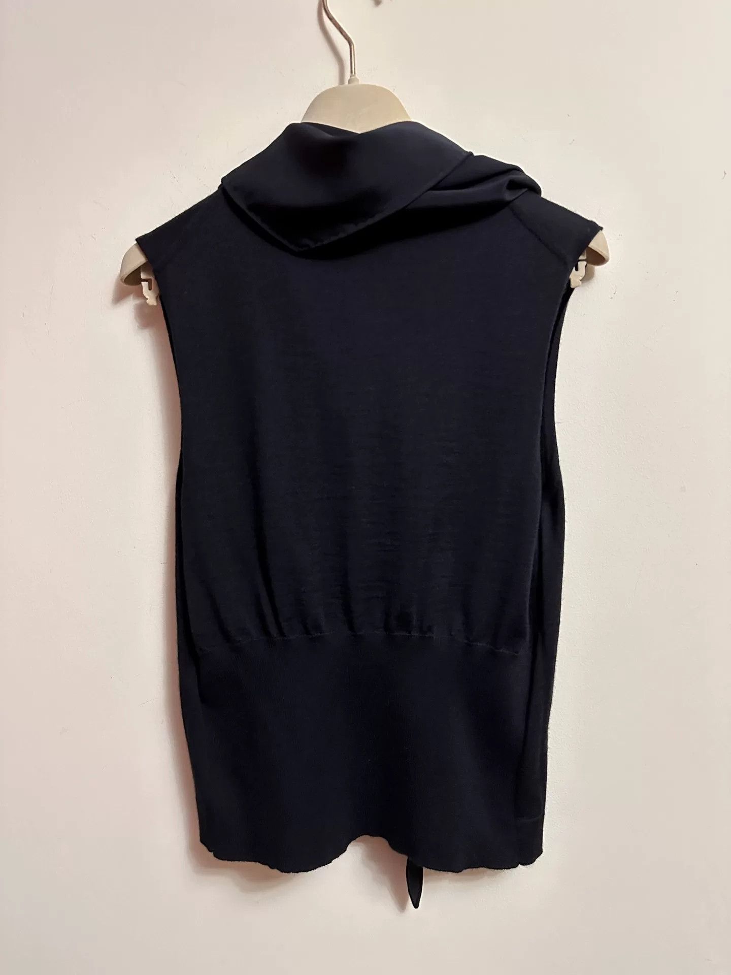 The Row The Row Charis Silk Tie Neck Top Size US S / EU 44-46 / 1 - 6 Thumbnail