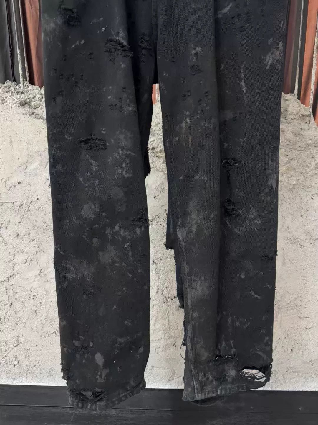 Balenciaga Balenciaga Distressed Ripped Denim Jeans Size US 26 / EU 42 - 4 Thumbnail