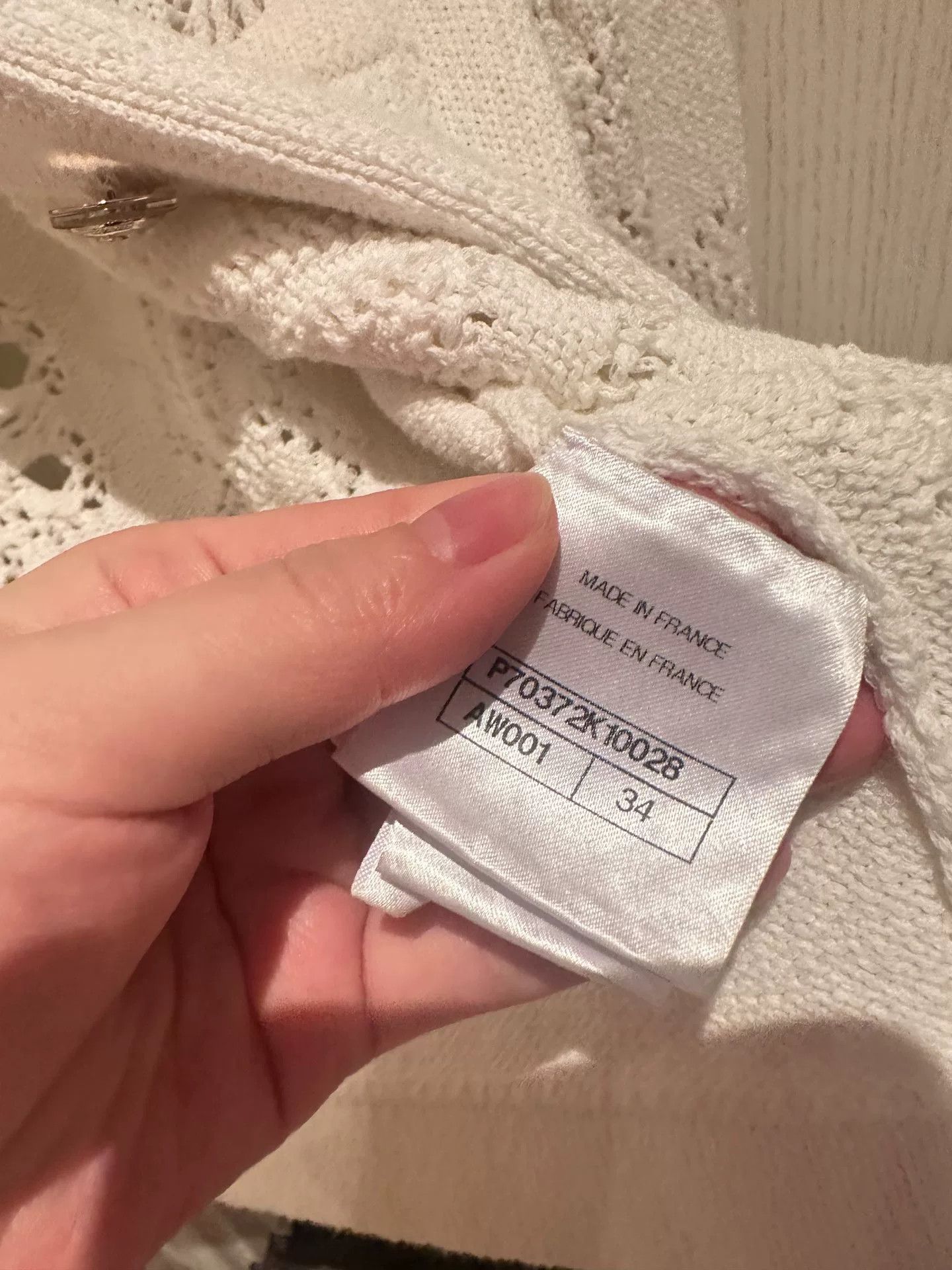Chanel white cropped Chanel cardigan 2021 Size US S / EU 44-46 / 1 - 3 Thumbnail