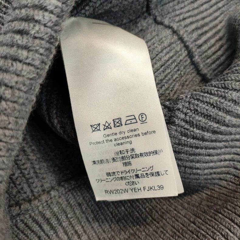 Louis Vuitton LV Women's Cashmere Sweater XS Gray Size US XS / EU 42 / 0 - 7 Thumbnail