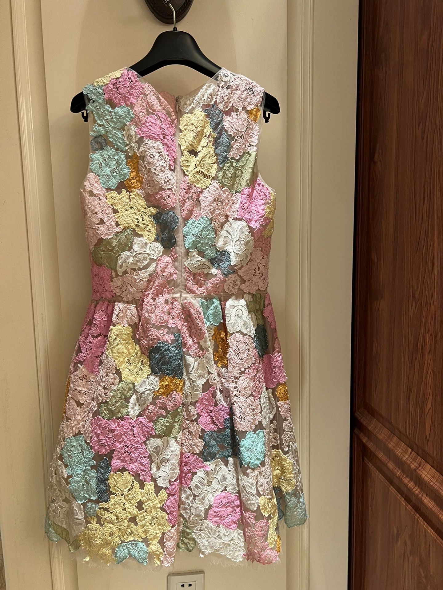 Valentino Valentino Floral Lace Sleeveless Dress Size US M / EU 48-50 / 2 - 2 Thumbnail