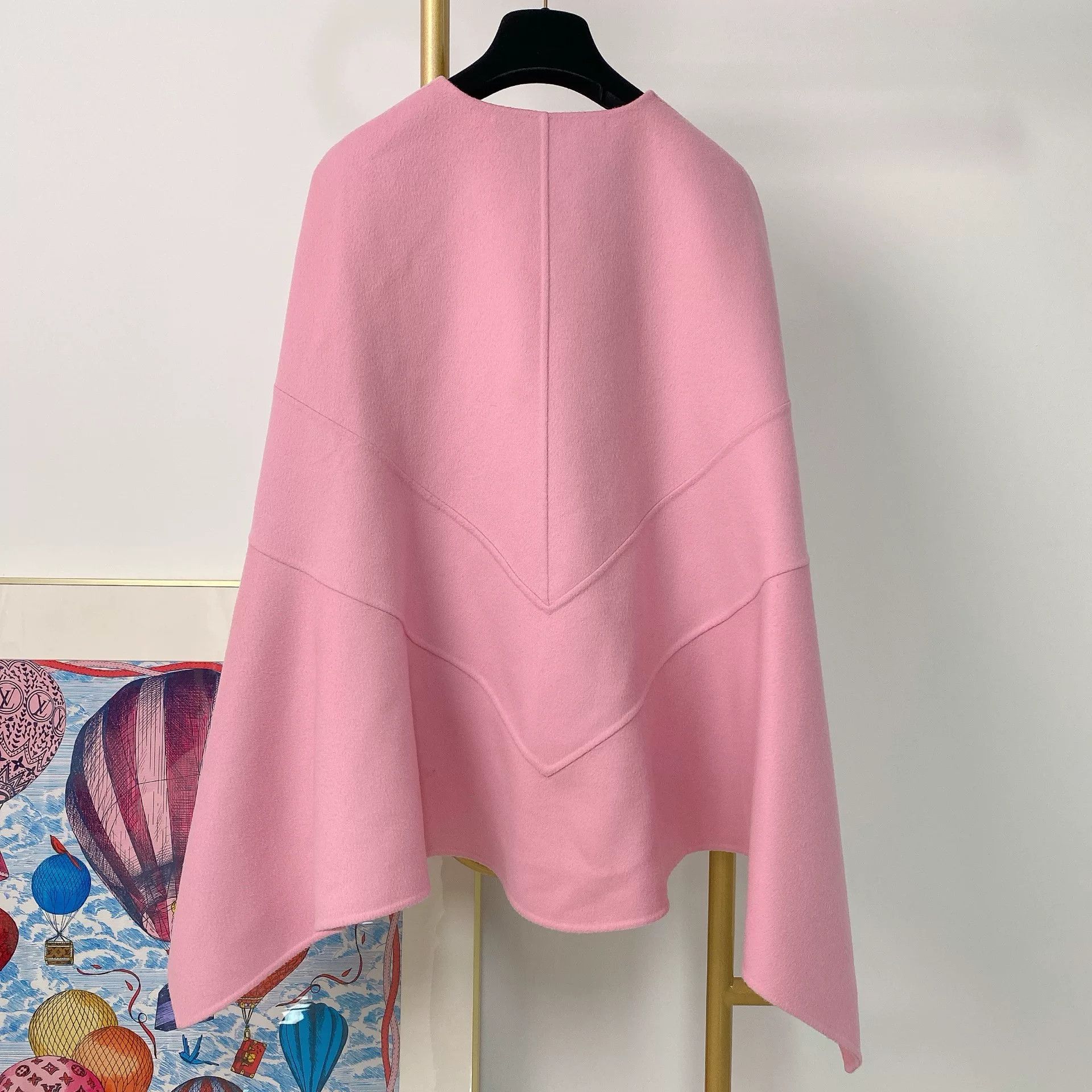 Valentino Valentino Pink Cape Size 38 Size US XS / EU 42 / 0 - 2 Thumbnail
