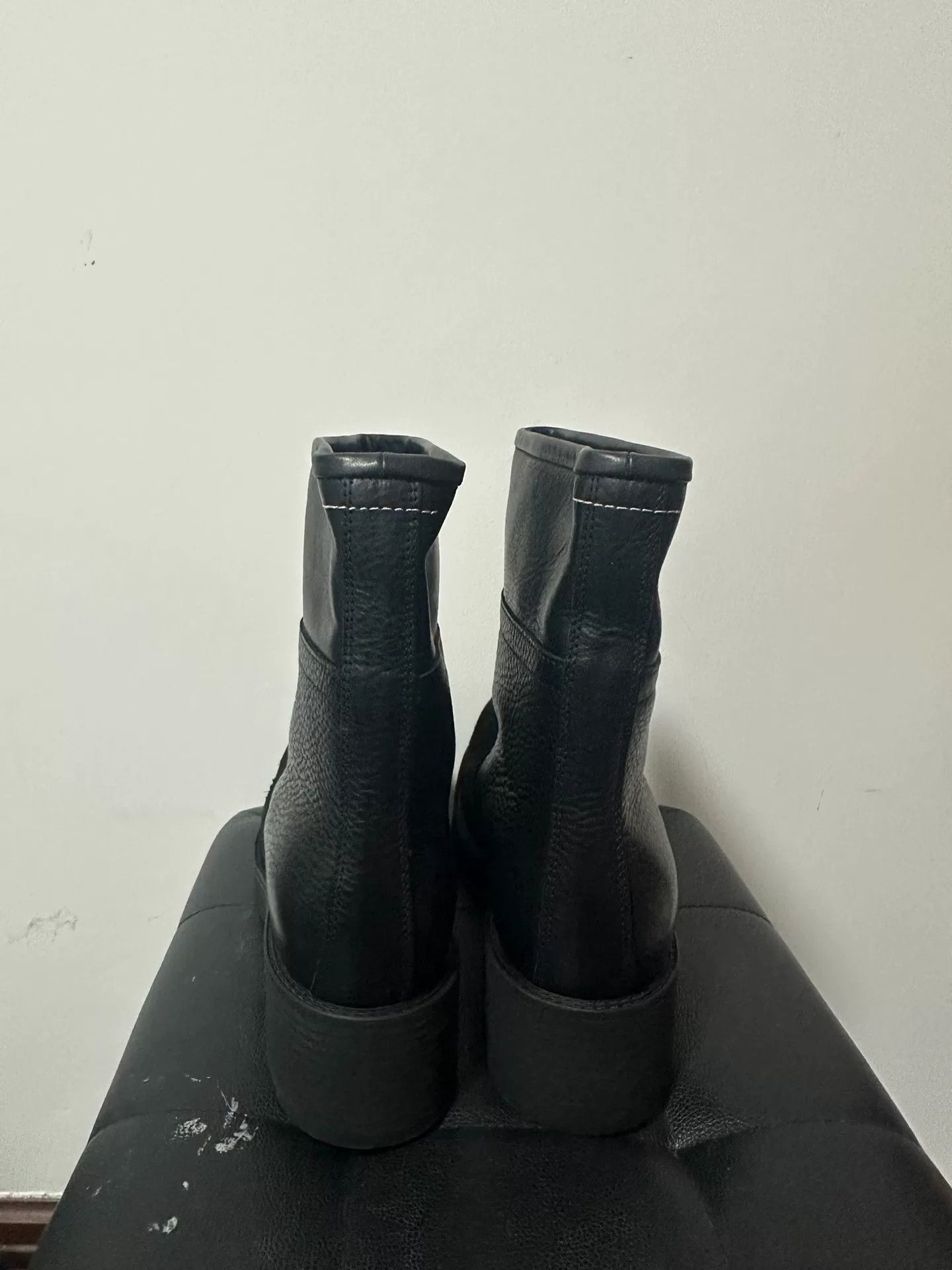 MM6 MM6 Maison Margiela Black Fur Ankle Boots Size US 10.5 / EU 43-44 - 3 Thumbnail
