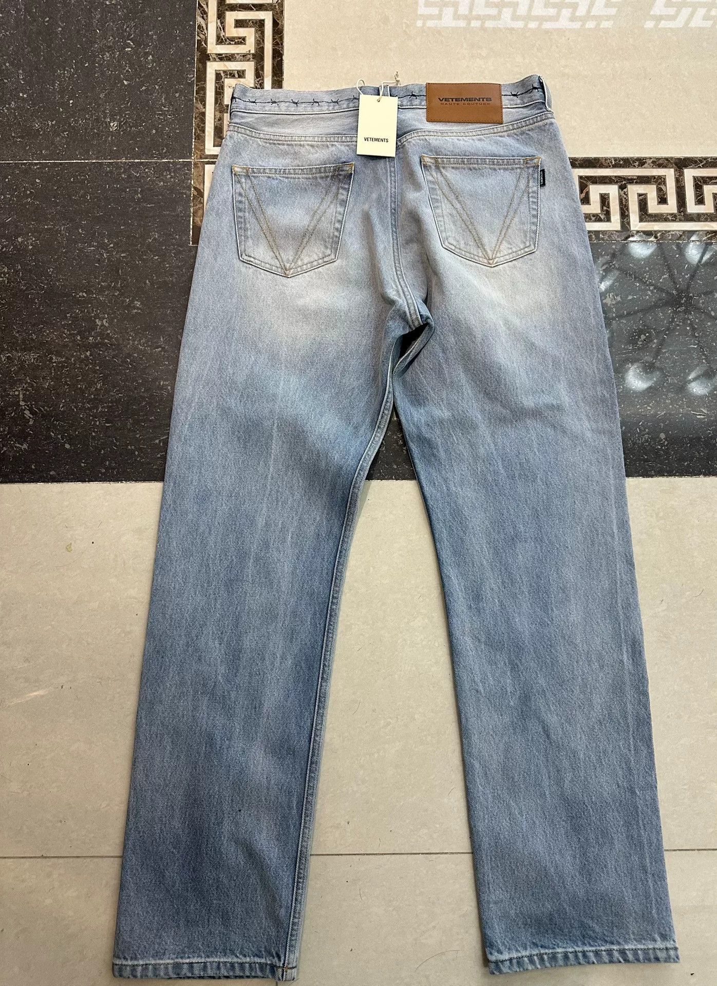 Vetements vetements blue denim pants with print Size US 27 - 2 Thumbnail