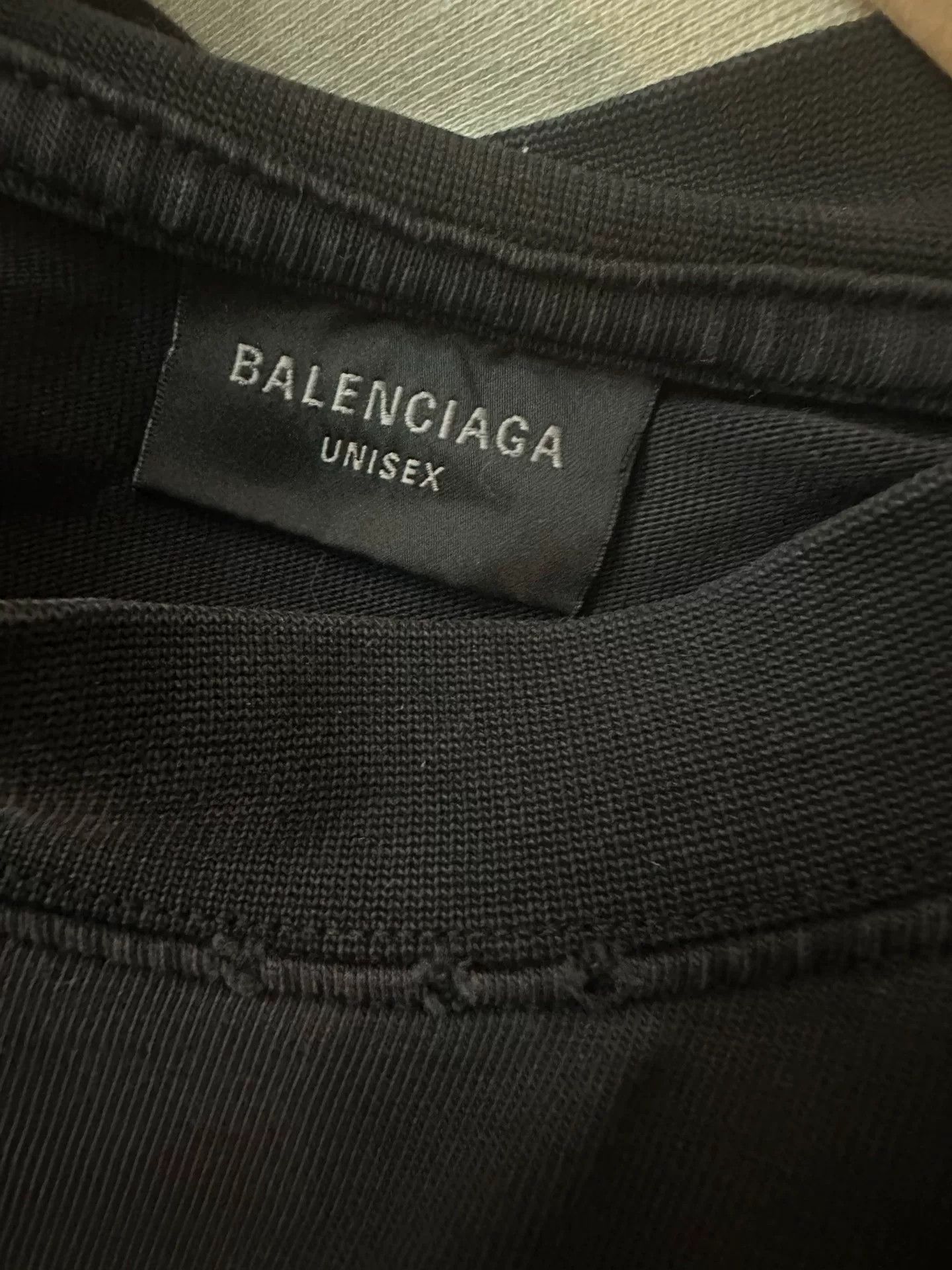 Balenciaga Balenciaga Be Different Apple Logo Short Sleeve Tee Size US M / EU 48-50 / 2 - 3 Thumbnail