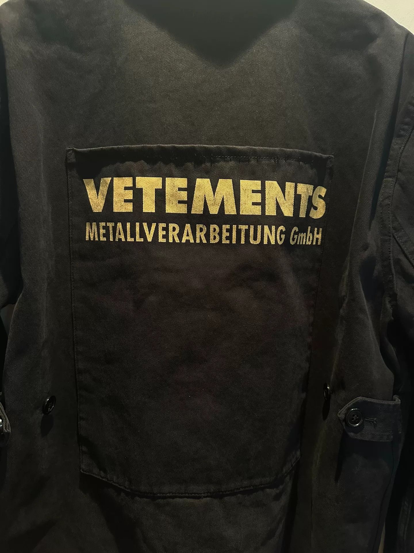 Vetements vetements pocket logo jacket size M Size US M / EU 48-50 / 2 - 3 Thumbnail