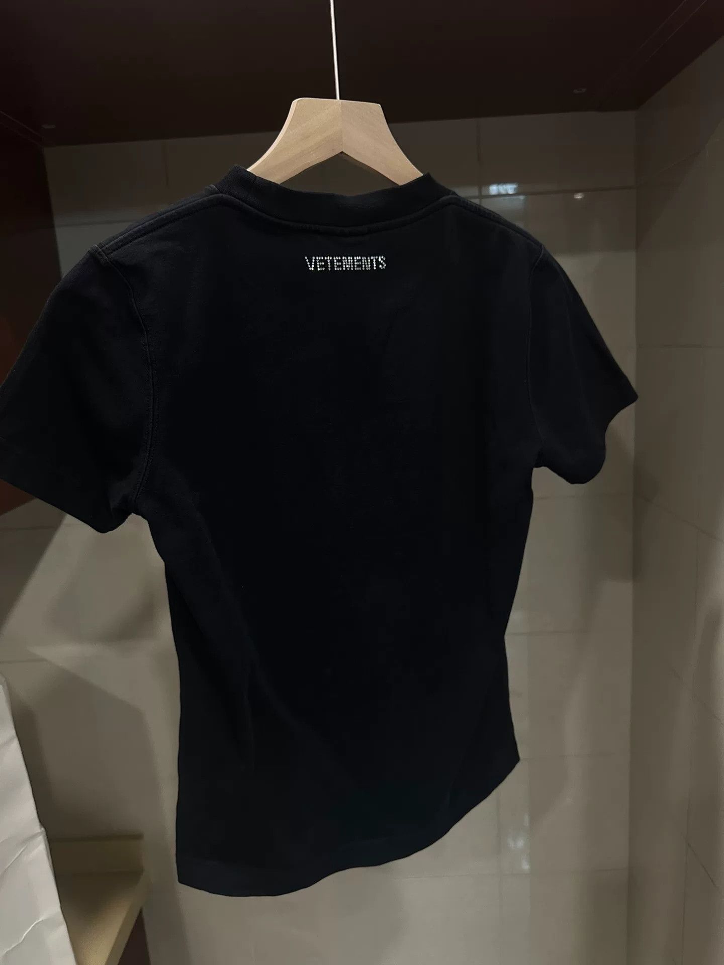 Vetements vetements short sleeve shirt with slogan Size US XS / EU 42 / 0 - 2 Thumbnail