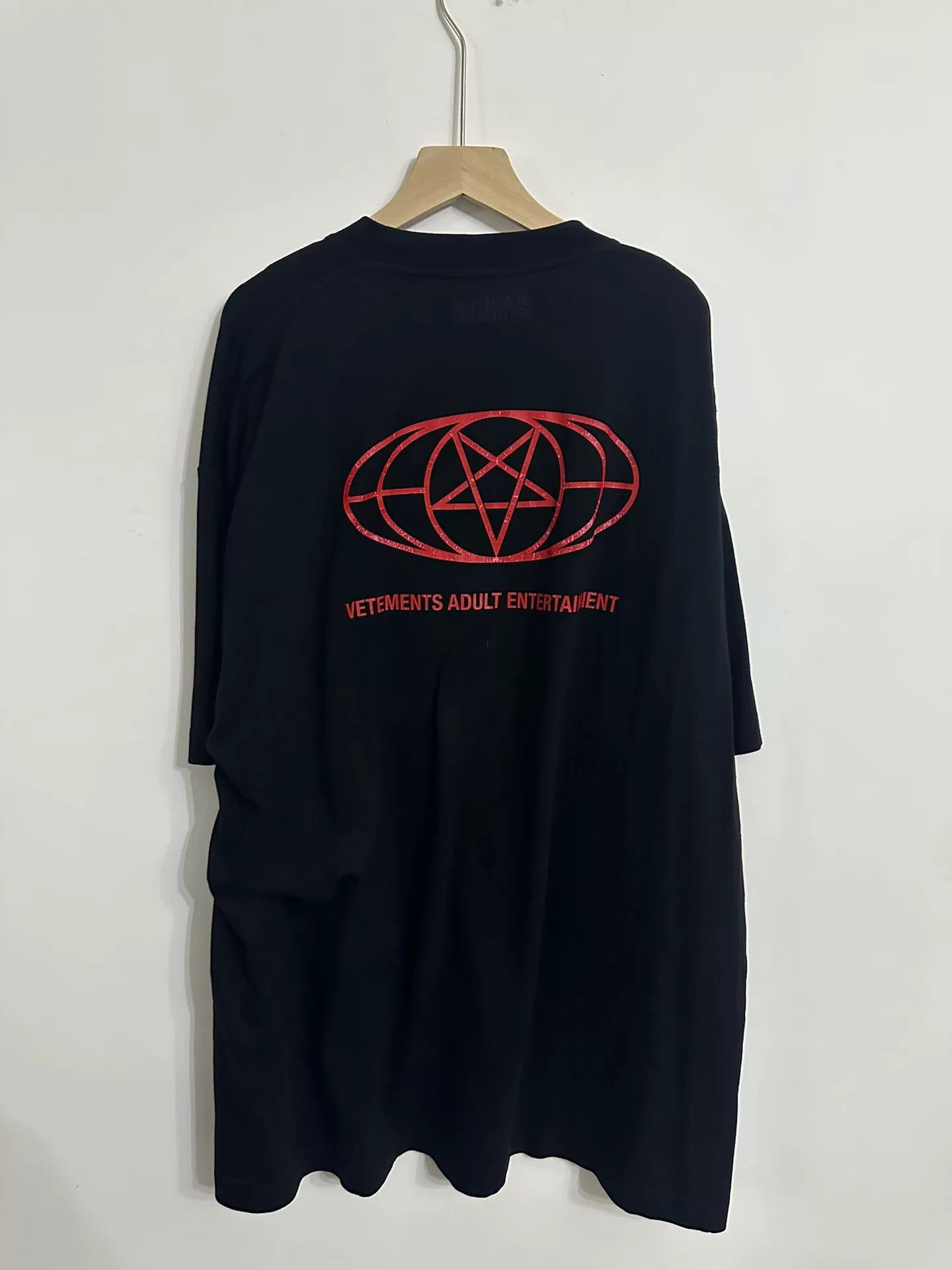 Vetements vetements restricted short sleeve t-shirt Size US M / EU 48-50 / 2 - 3 Thumbnail