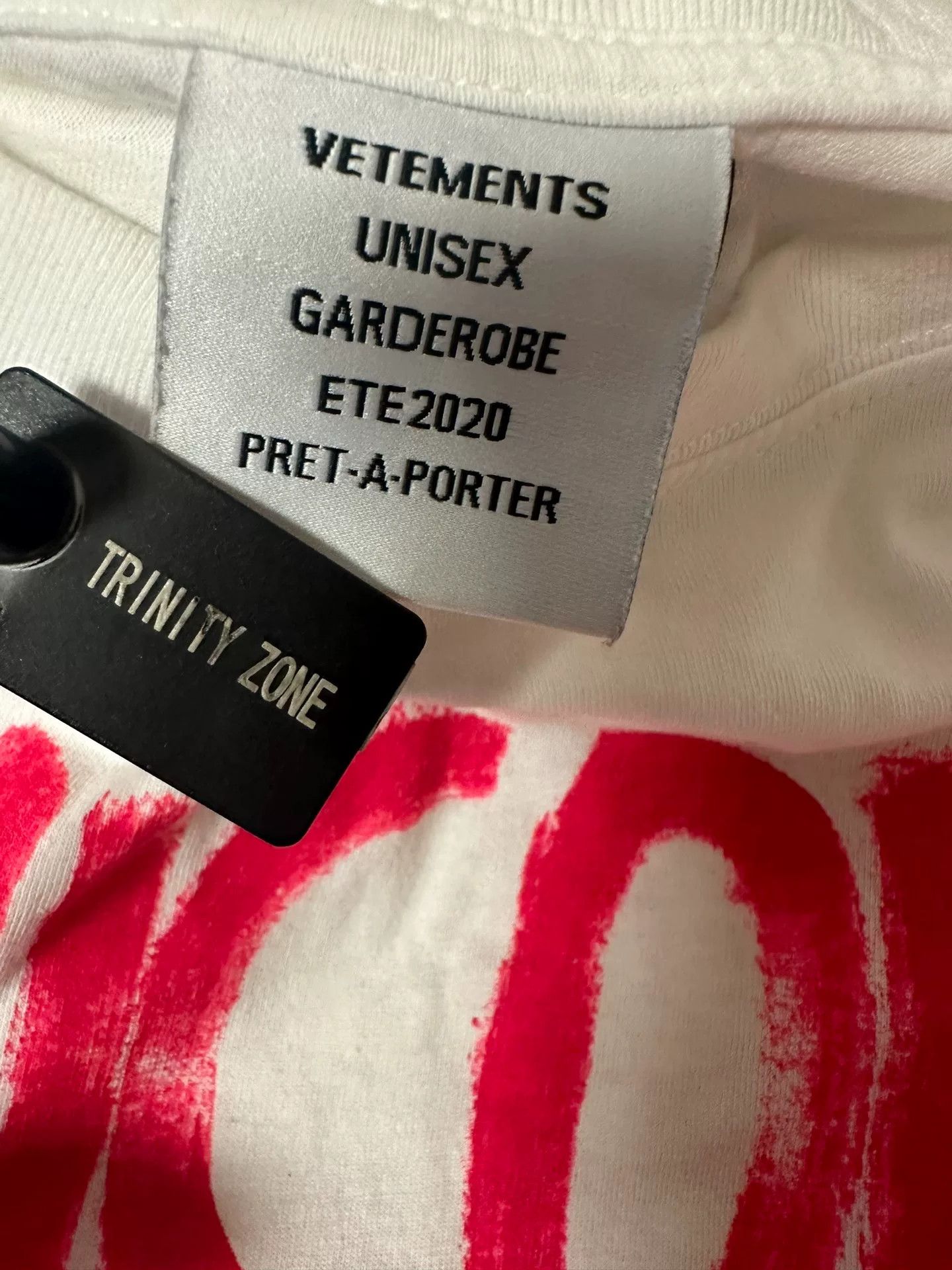 Vetements vetements unicorn short sleeve t-shirt Size US XS / EU 42 / 0 - 2 Thumbnail
