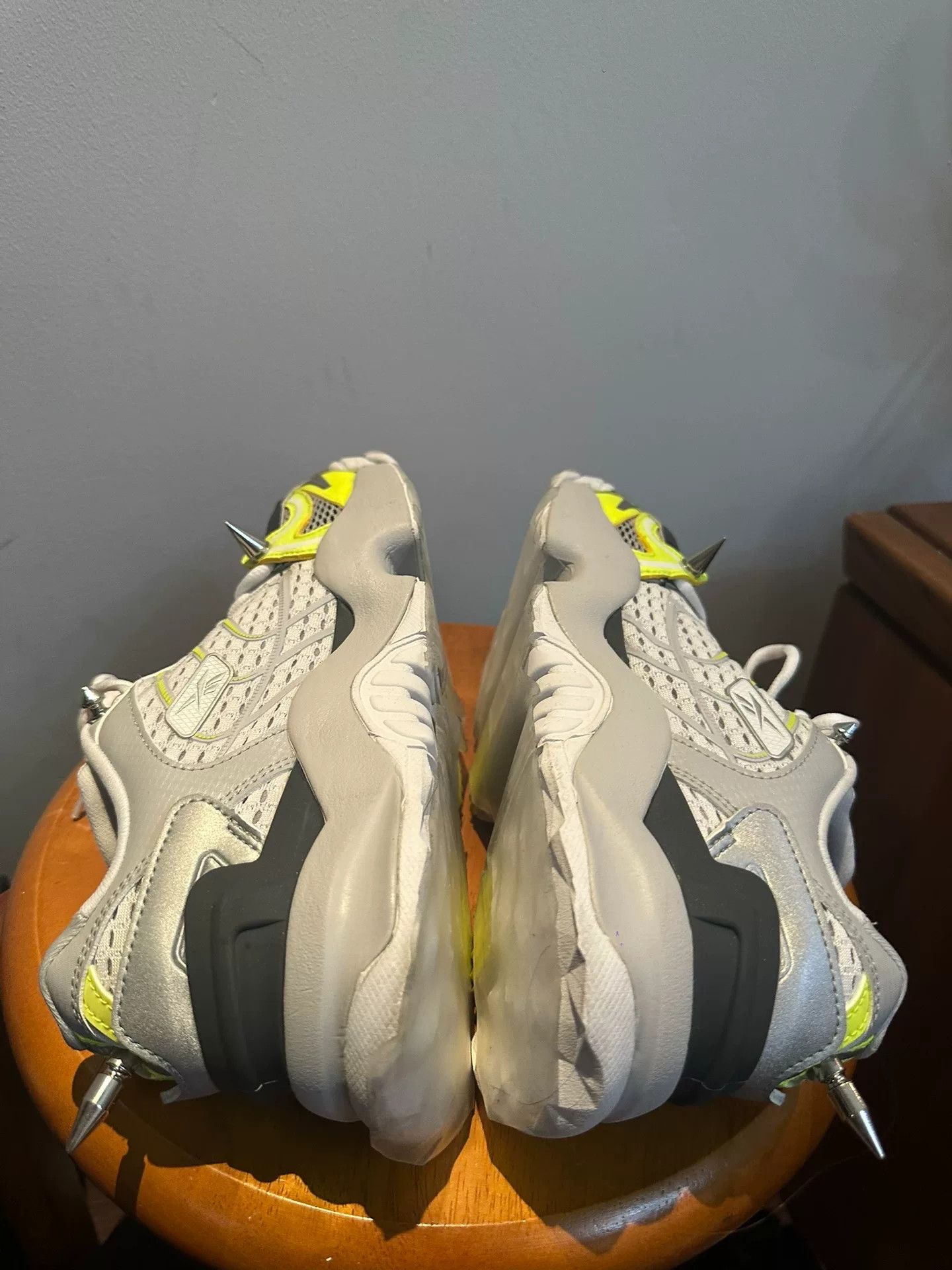 Reebok vetements reebok collaboration studs running shoes Size US 6 / IT 36 - 3 Thumbnail