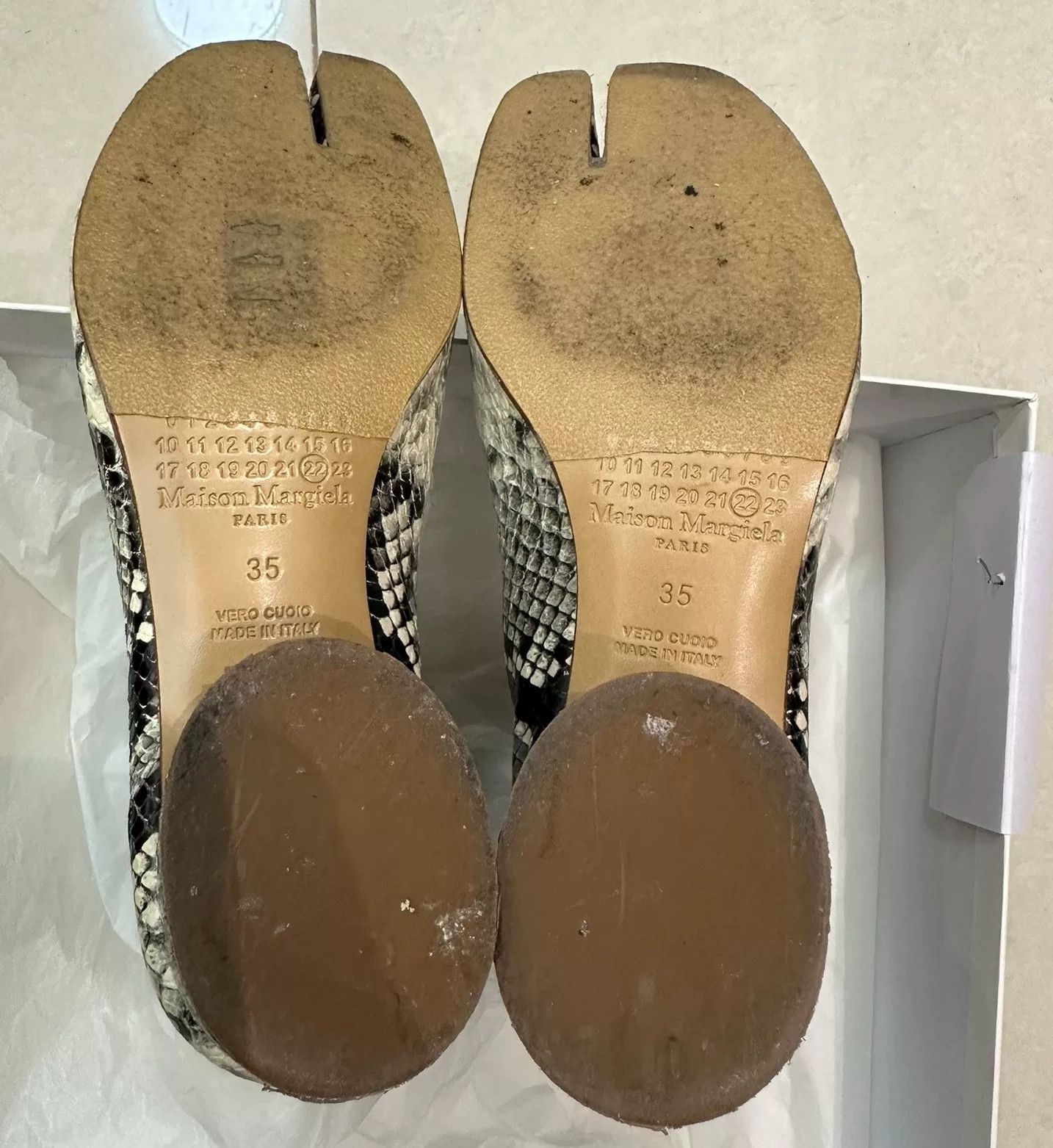 Maison Margiela Maison Margiela Snake Print Tabi Leather Shoes Size US 5 / IT 35 - 2 Thumbnail