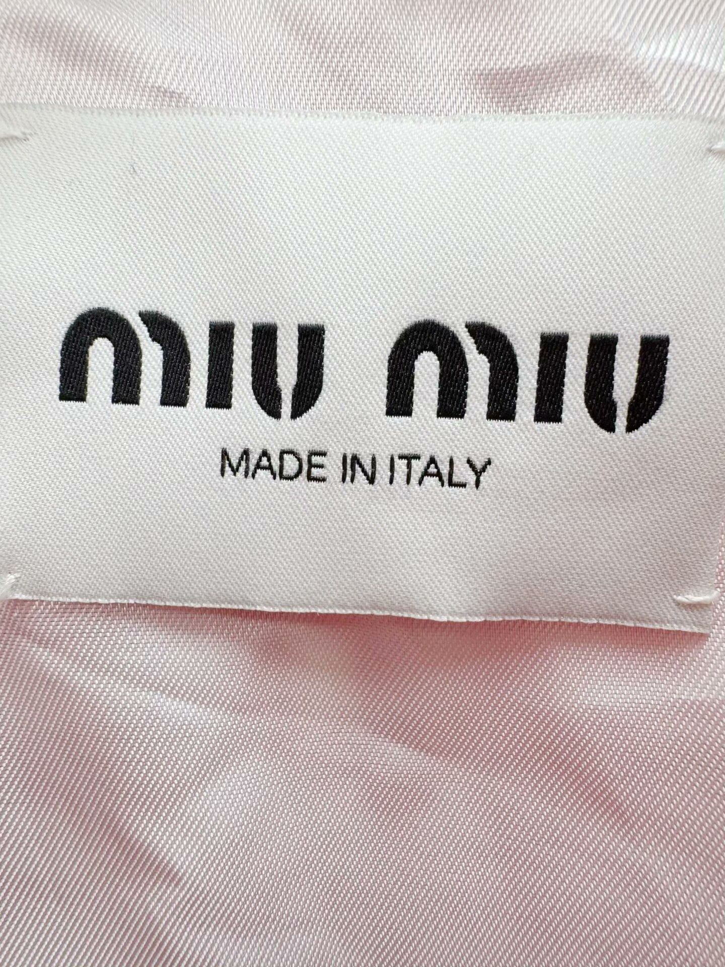 Miu Miu miu miu red and white checkered jacket Size US M / EU 48-50 / 2 - 4 Thumbnail