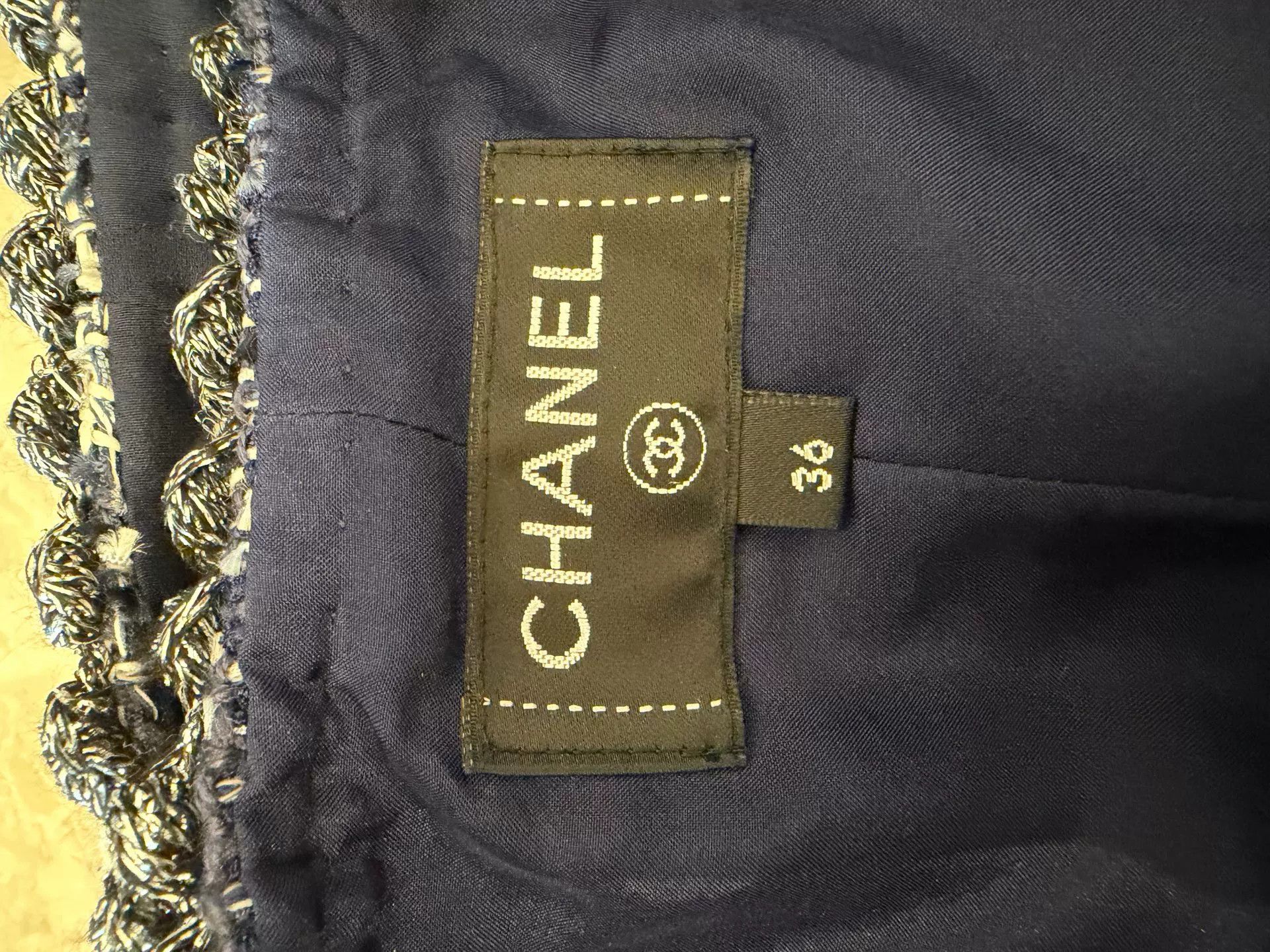Chanel Chanel Tweed Knit Skirt Size 36 Size US 36 / EU 52 - 3 Thumbnail