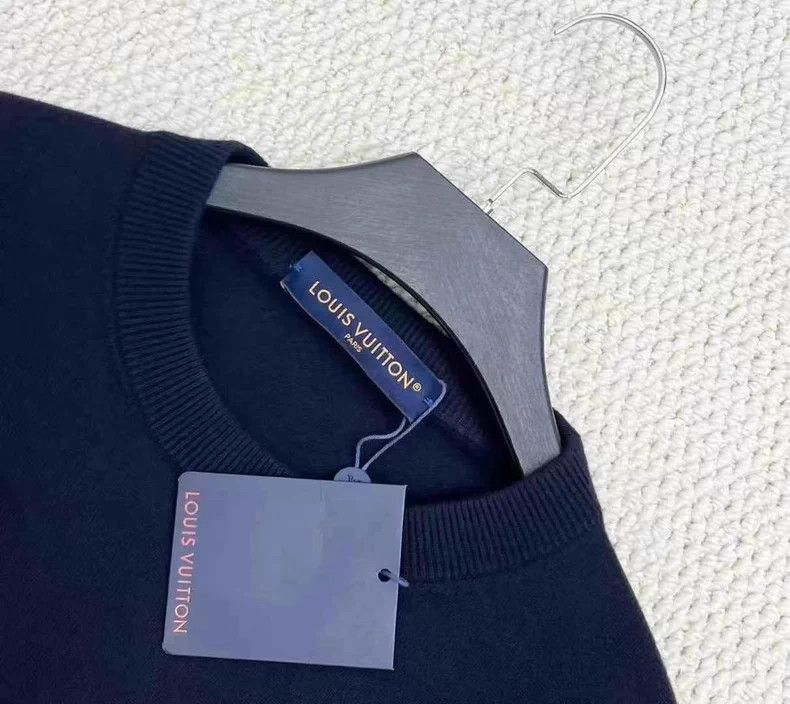 Louis Vuitton Louis Vuitton Monogram Logo Knit Sweater Size US XL / EU 56 / 4 - 5 Thumbnail