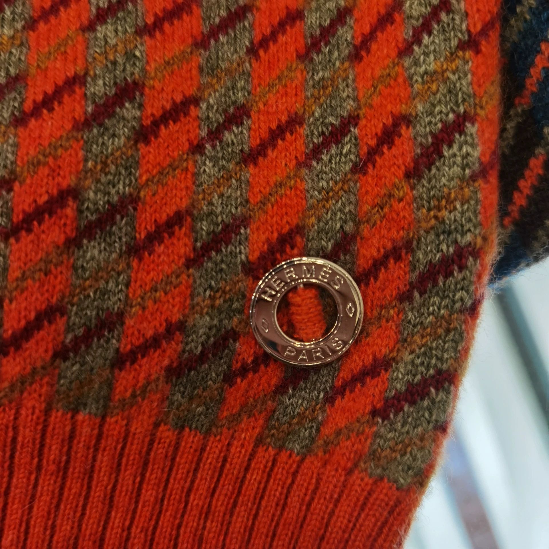 Hermes Hermes Houndstooth Cashmere Sweater Size US S / EU 44-46 / 1 - 3 Thumbnail