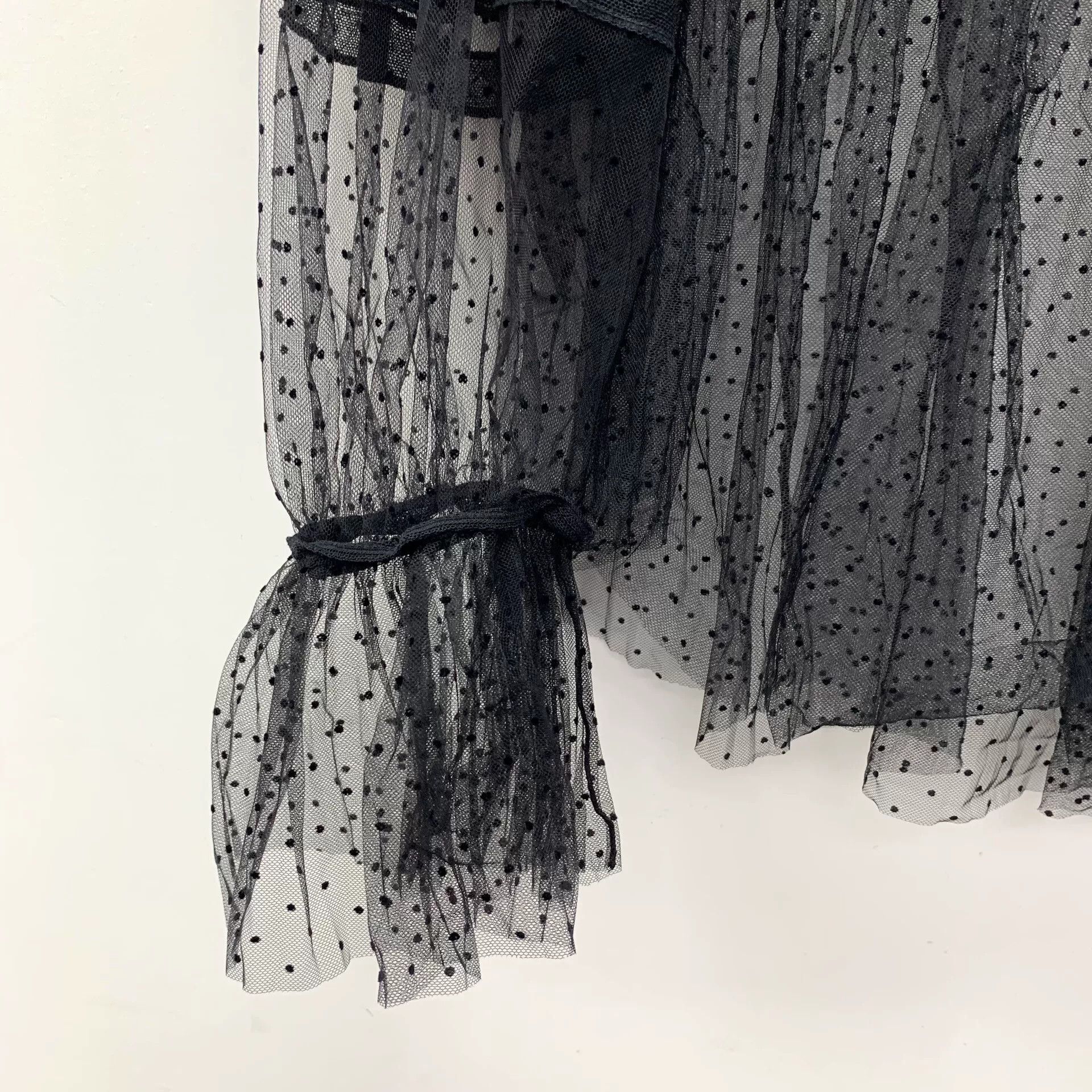 Dior black polka dot silk long sleeve shirt Size US XS / EU 42 / 0 - 4 Thumbnail