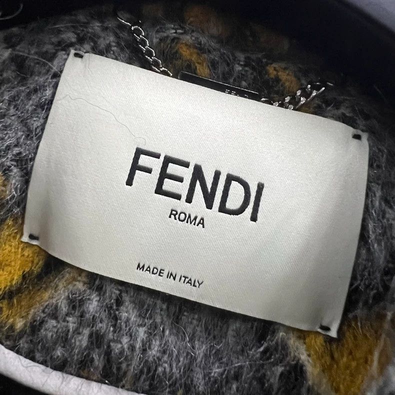 Fendi FENDI Heart Print Wool Jacket Size US S / EU 44-46 / 1 - 4 Thumbnail