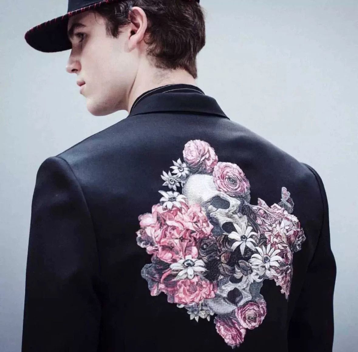 Dior dior homme 17ss rose skull suit Size US M / EU 48-50 / 2 - 7 Thumbnail