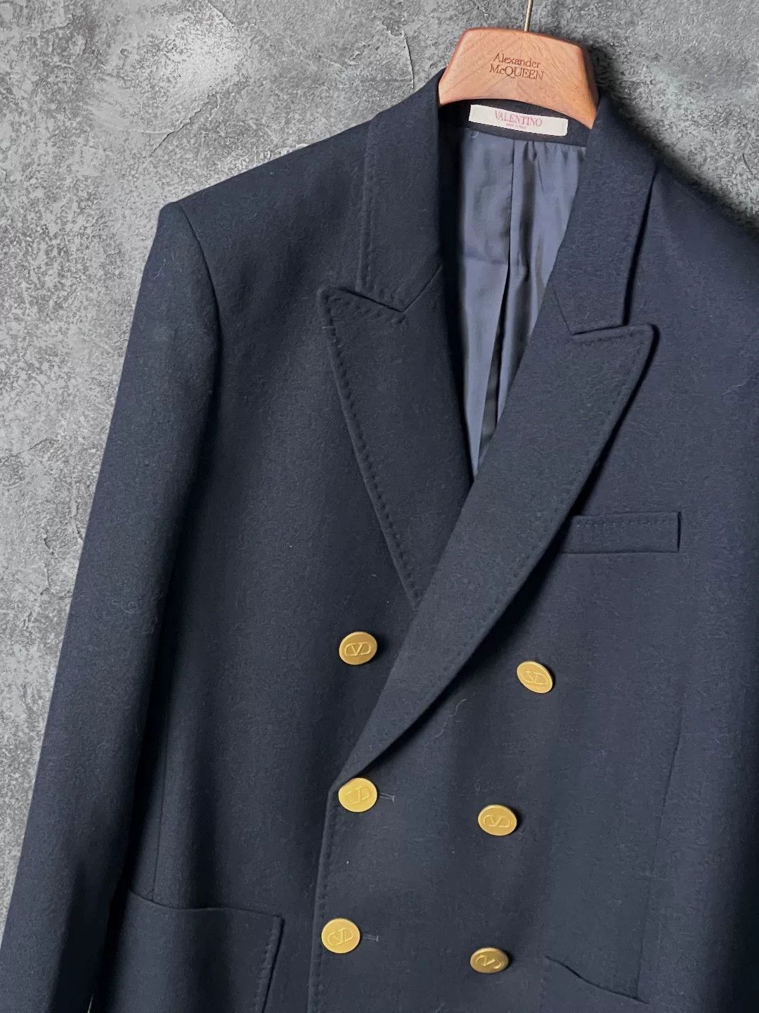 Valentino Valentino Navy Double-Breasted Wool Blazer Size US S / EU 44-46 / 1 - 5 Thumbnail
