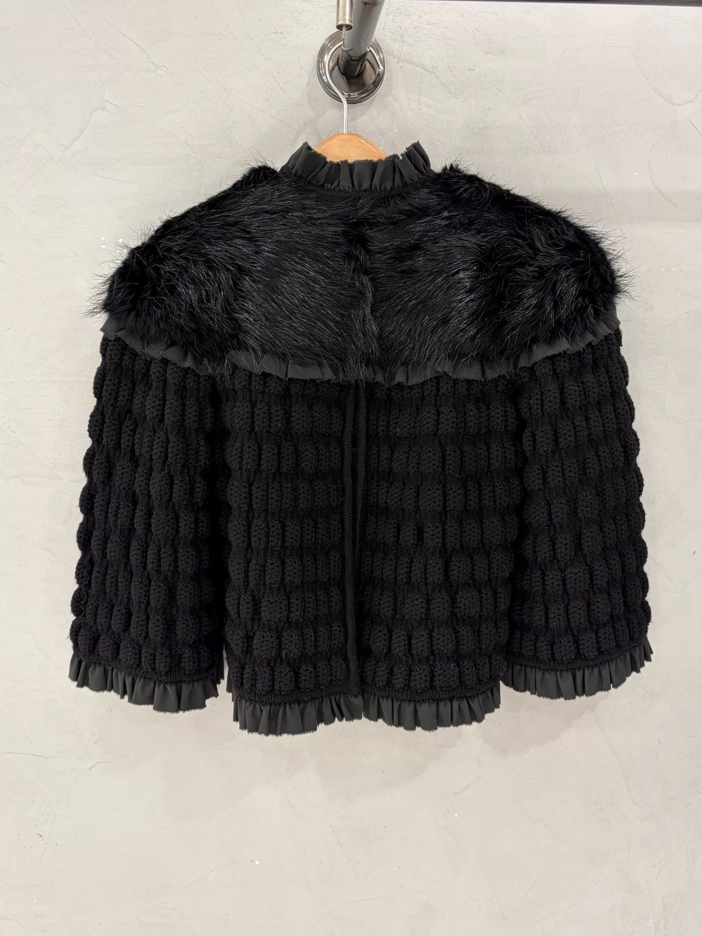 Fendi Fendi Wool Mink Trim Short Cape Size US S / EU 44-46 / 1 - 3 Thumbnail