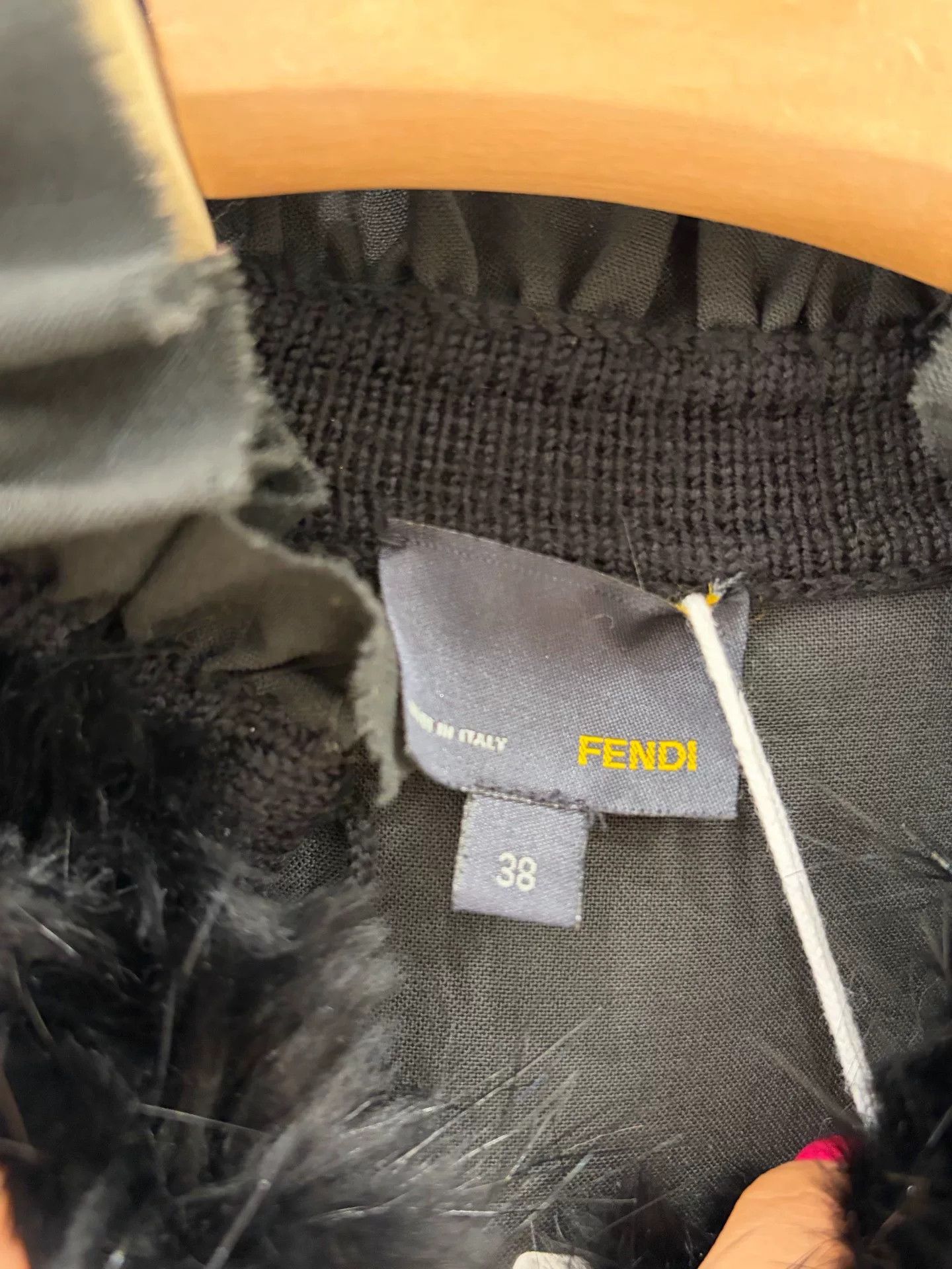 Fendi Fendi Wool Mink Trim Short Cape Size US S / EU 44-46 / 1 - 5 Thumbnail